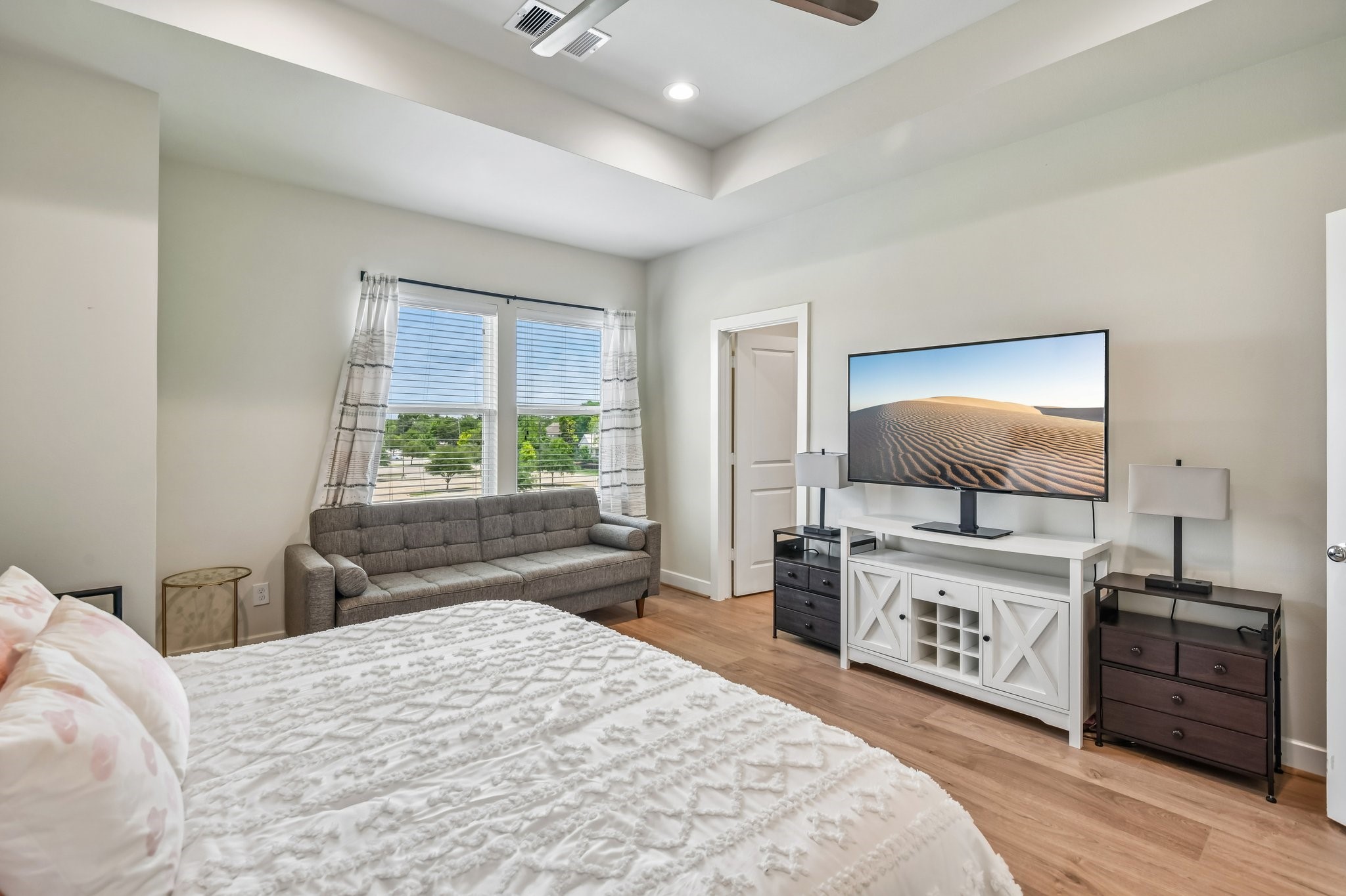 Huge primary bedroom!