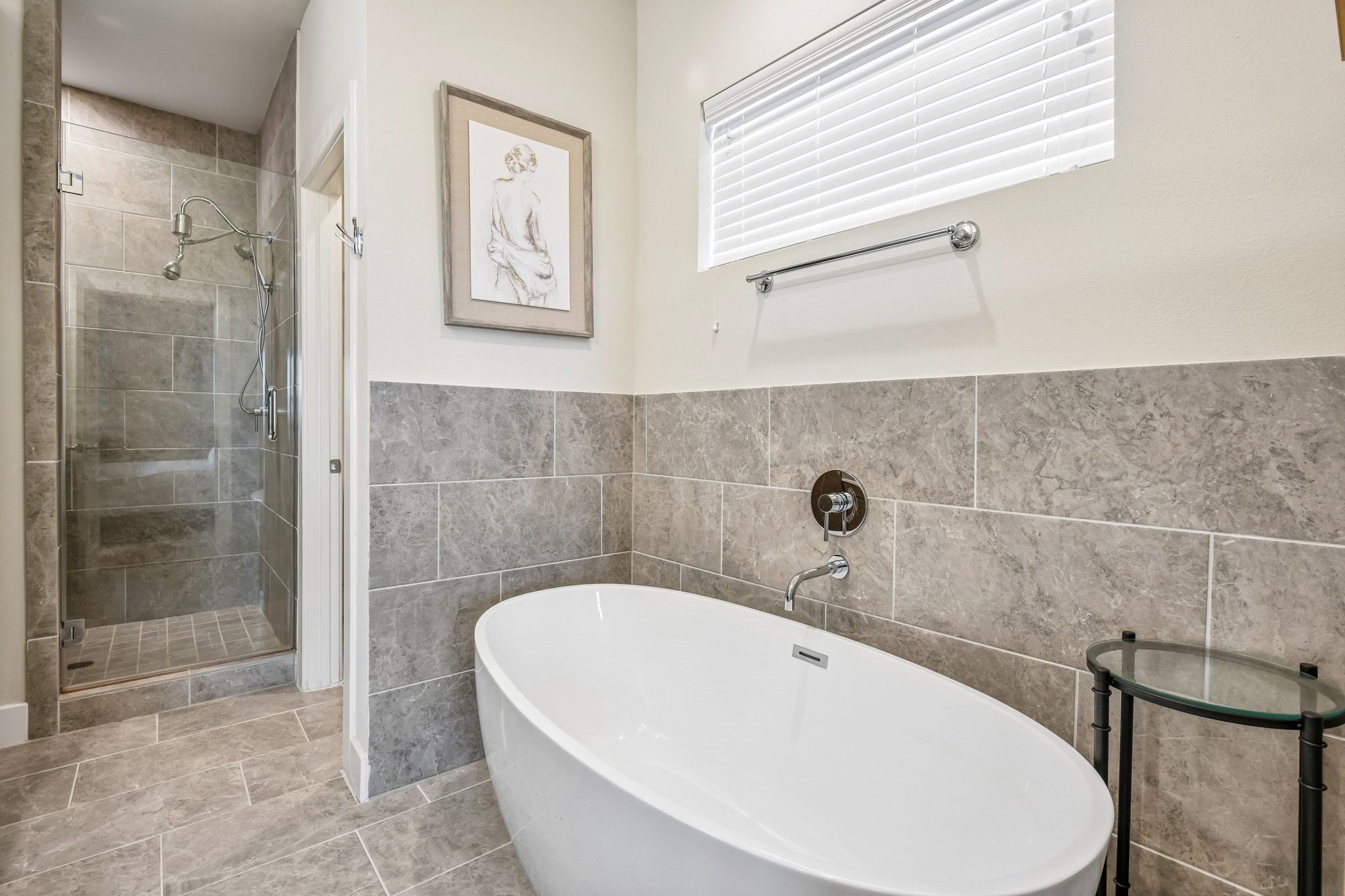 Beautiful primary en-suite