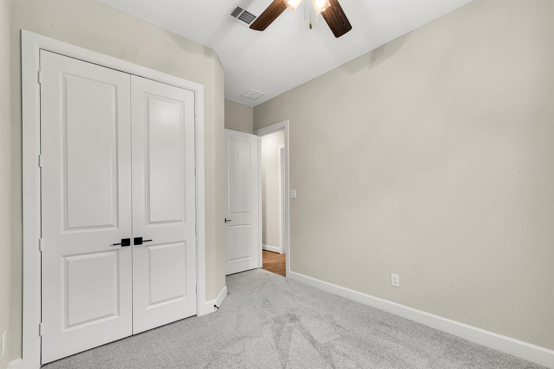 Closet of the 2nd bedroom