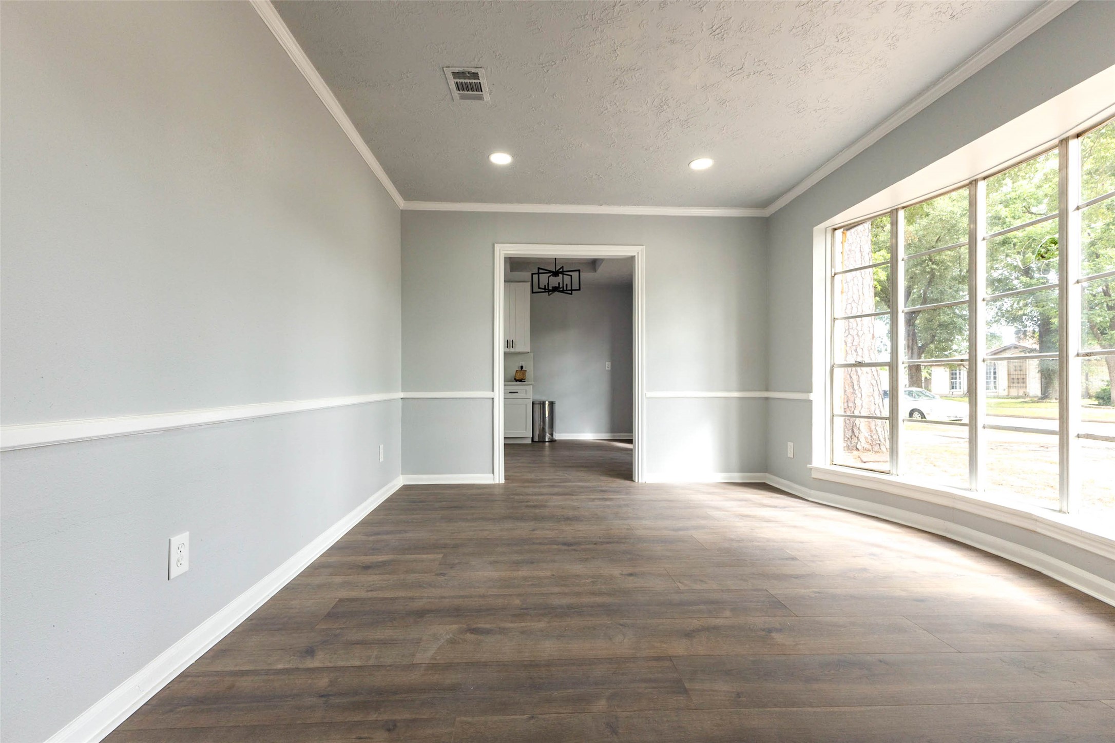 2206 Millhouse Road, Houston, TX 77073