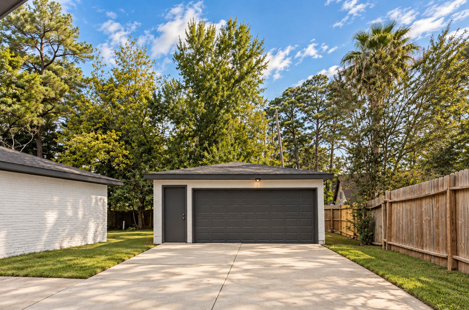 2206 Millhouse Road, Houston, TX 77073
