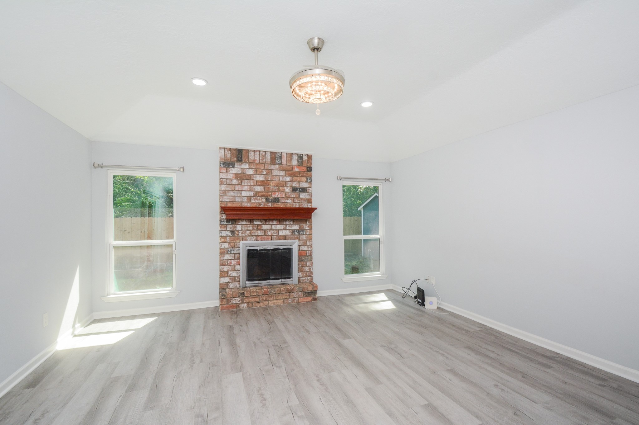 116 Oakmont Drive, Conroe, TX 77301 116 Oakmont Drive, Conroe, TX 77301
