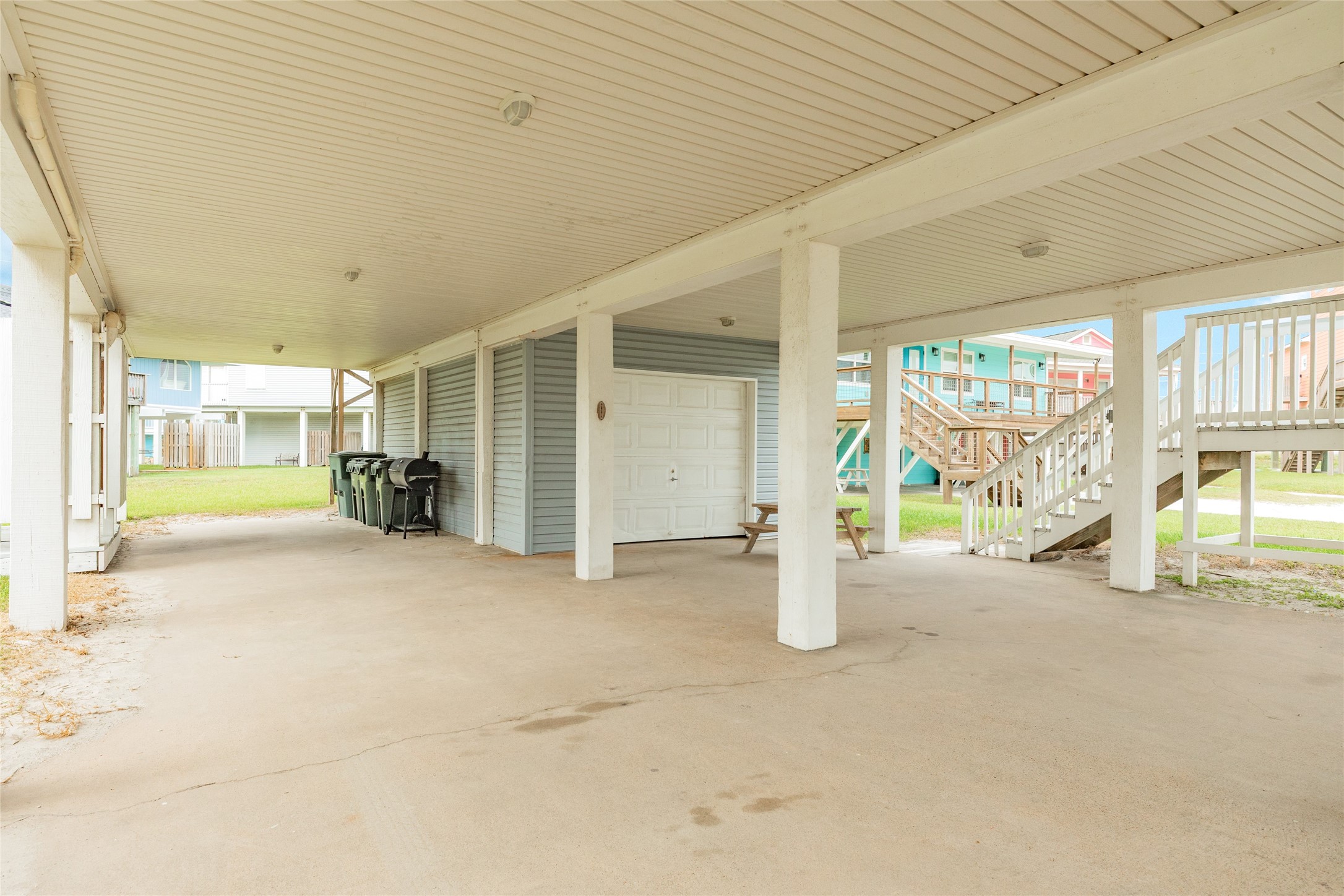 4409 Tampico Way, Galveston, TX 77554