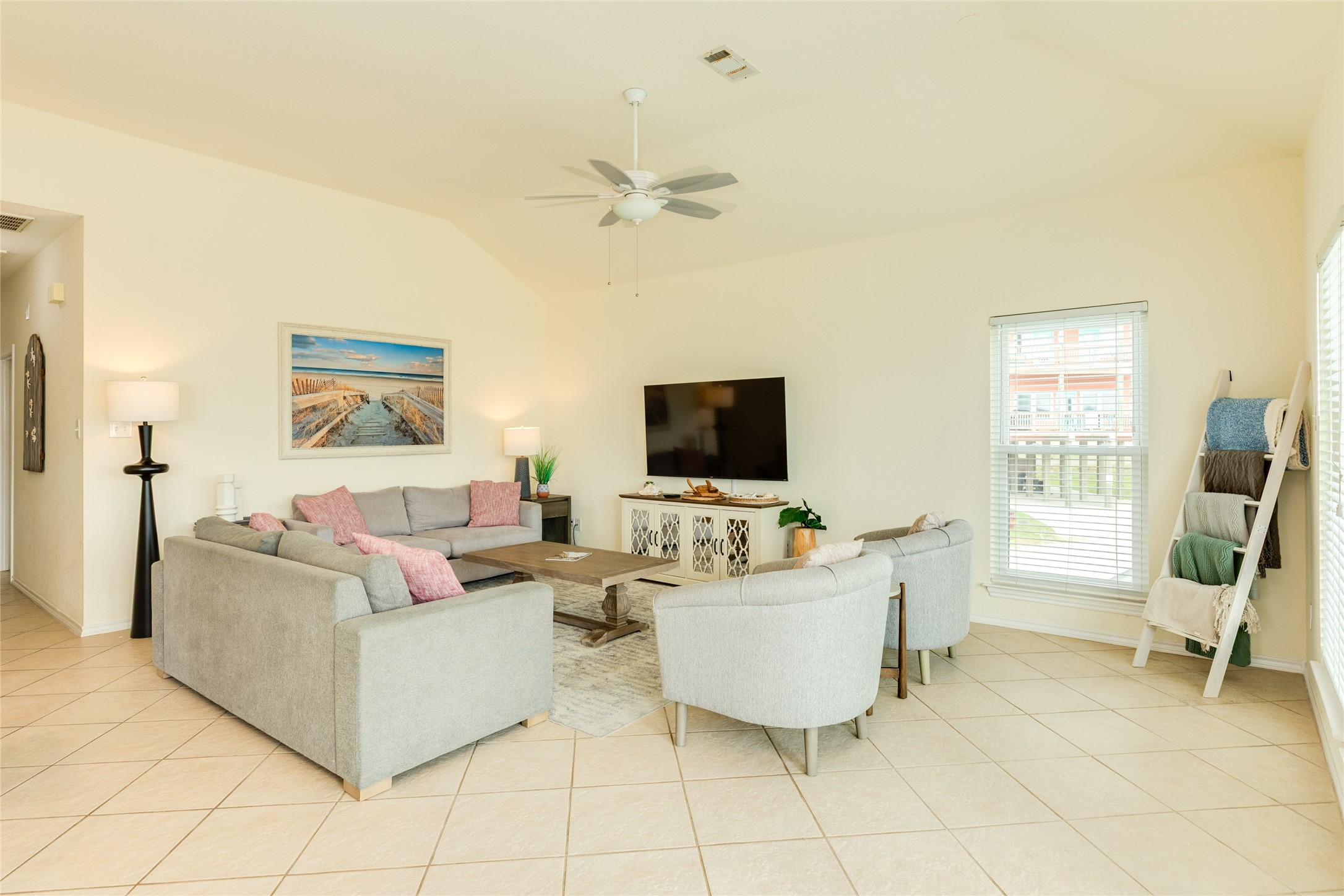 4409 Tampico Way, Galveston, TX 77554