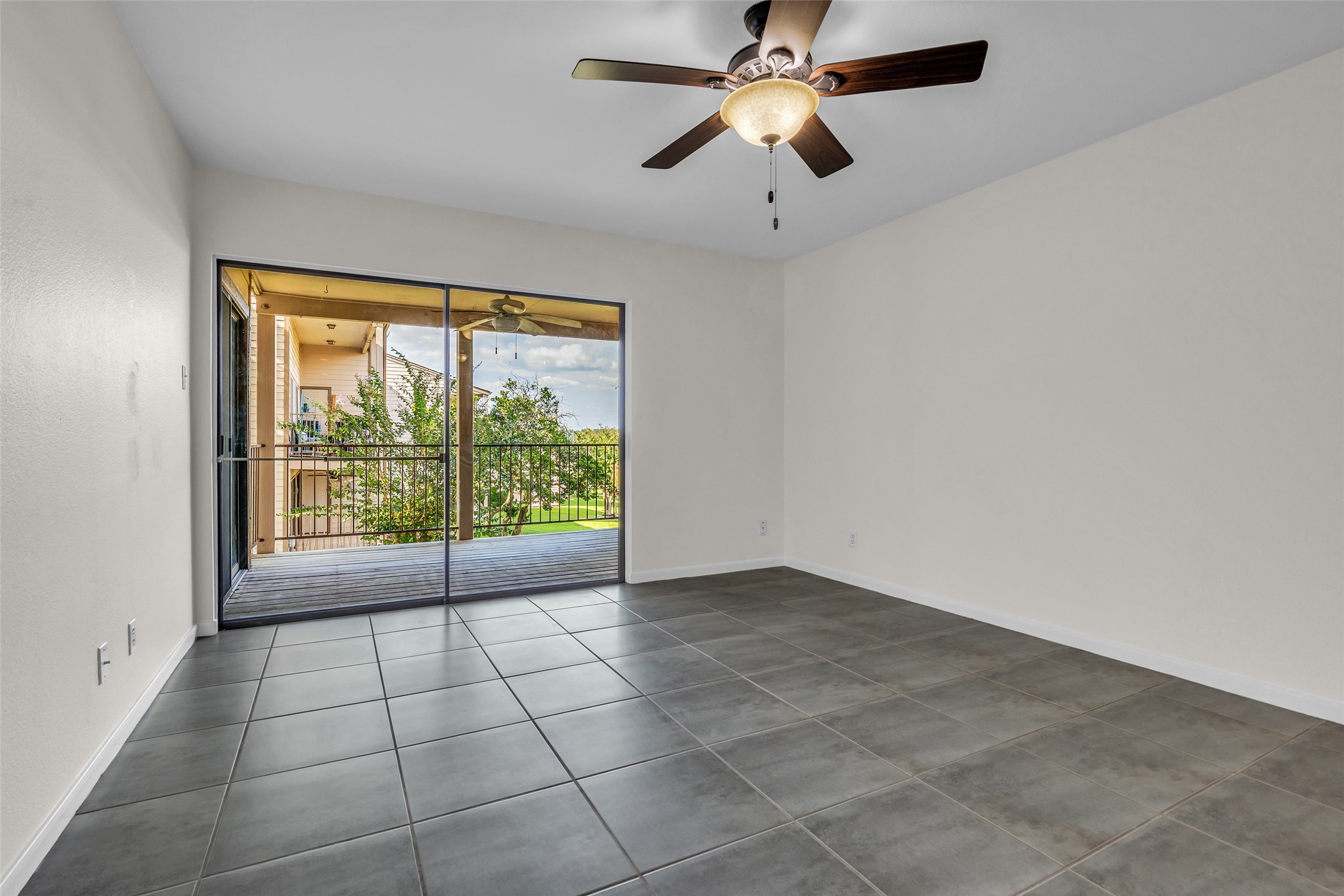 201D Lakeview Terrace, Conroe, TX 77356