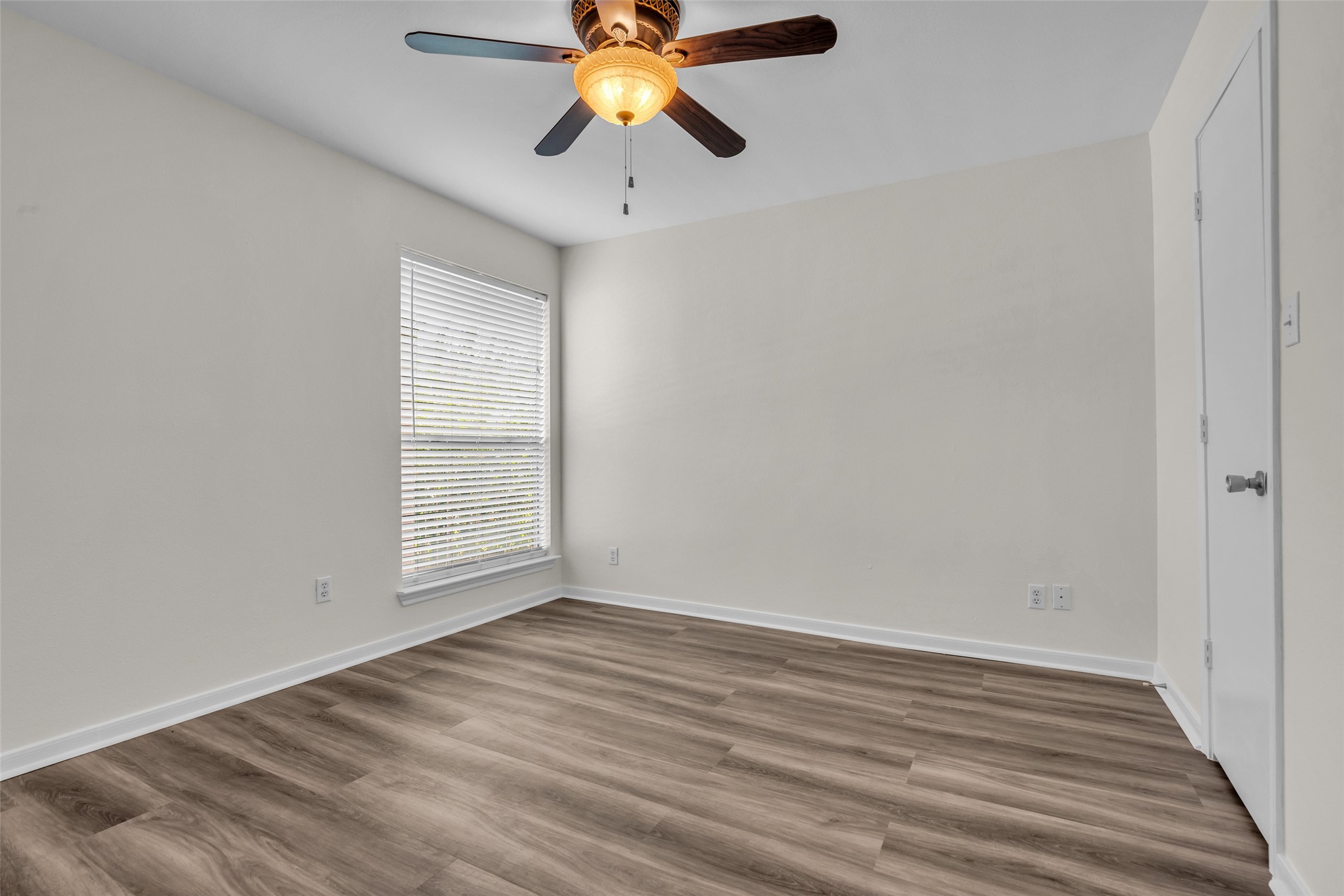 201D Lakeview Terrace, Conroe, TX 77356