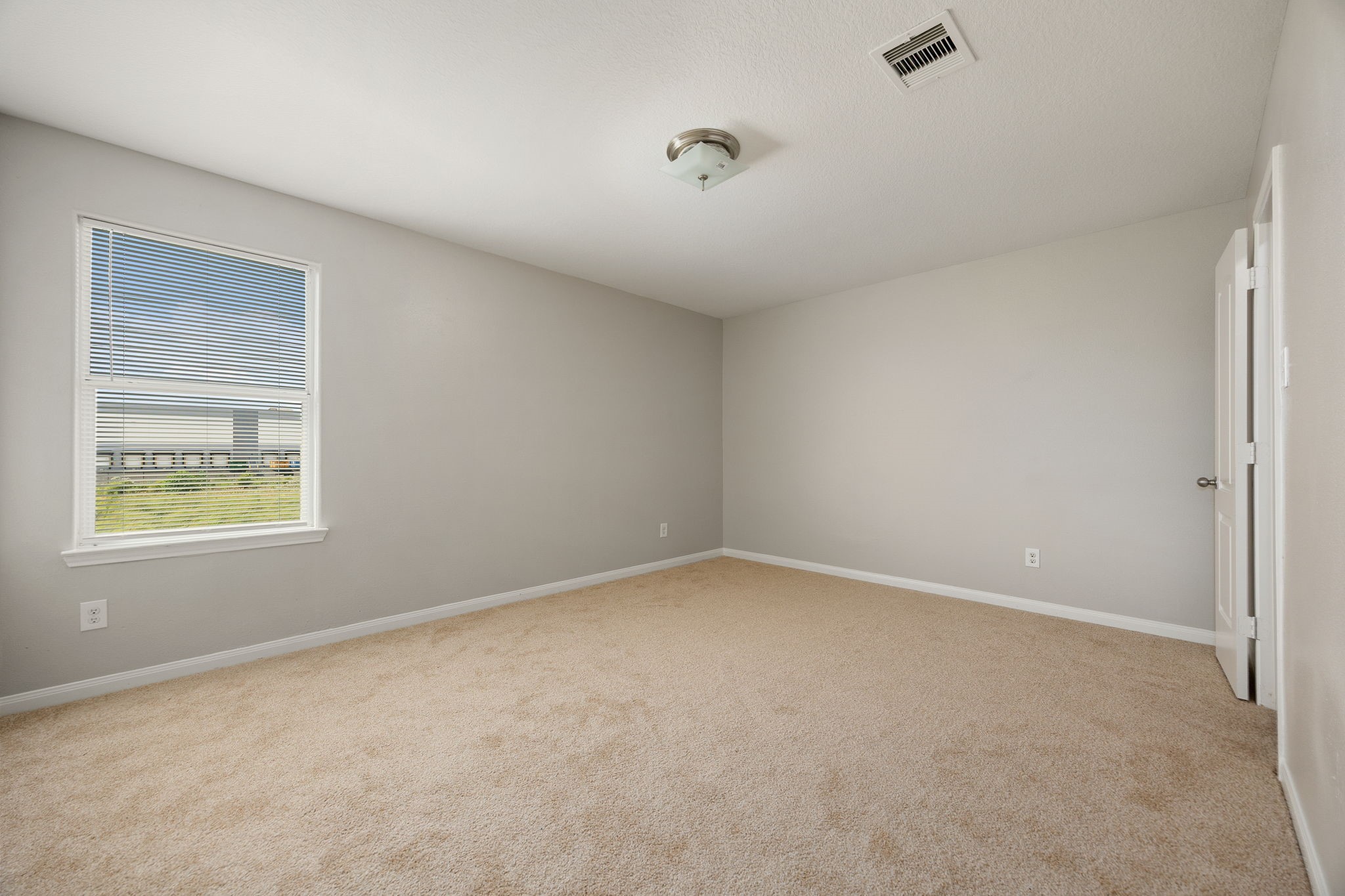 17247 Osprey Forest Drive, Hockley, TX 77447