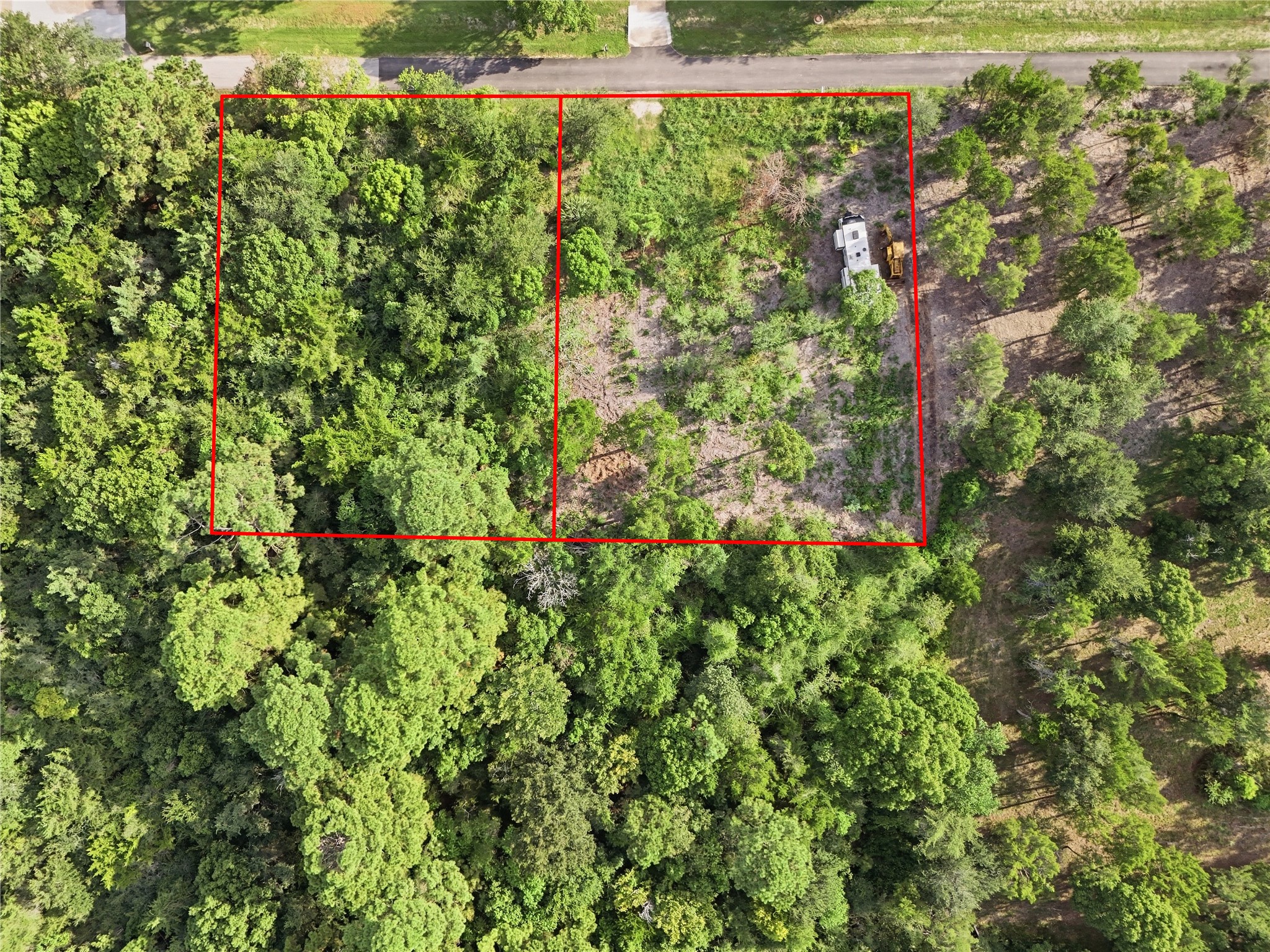 Overhead view clearly showing the layout of both adjoining lots.