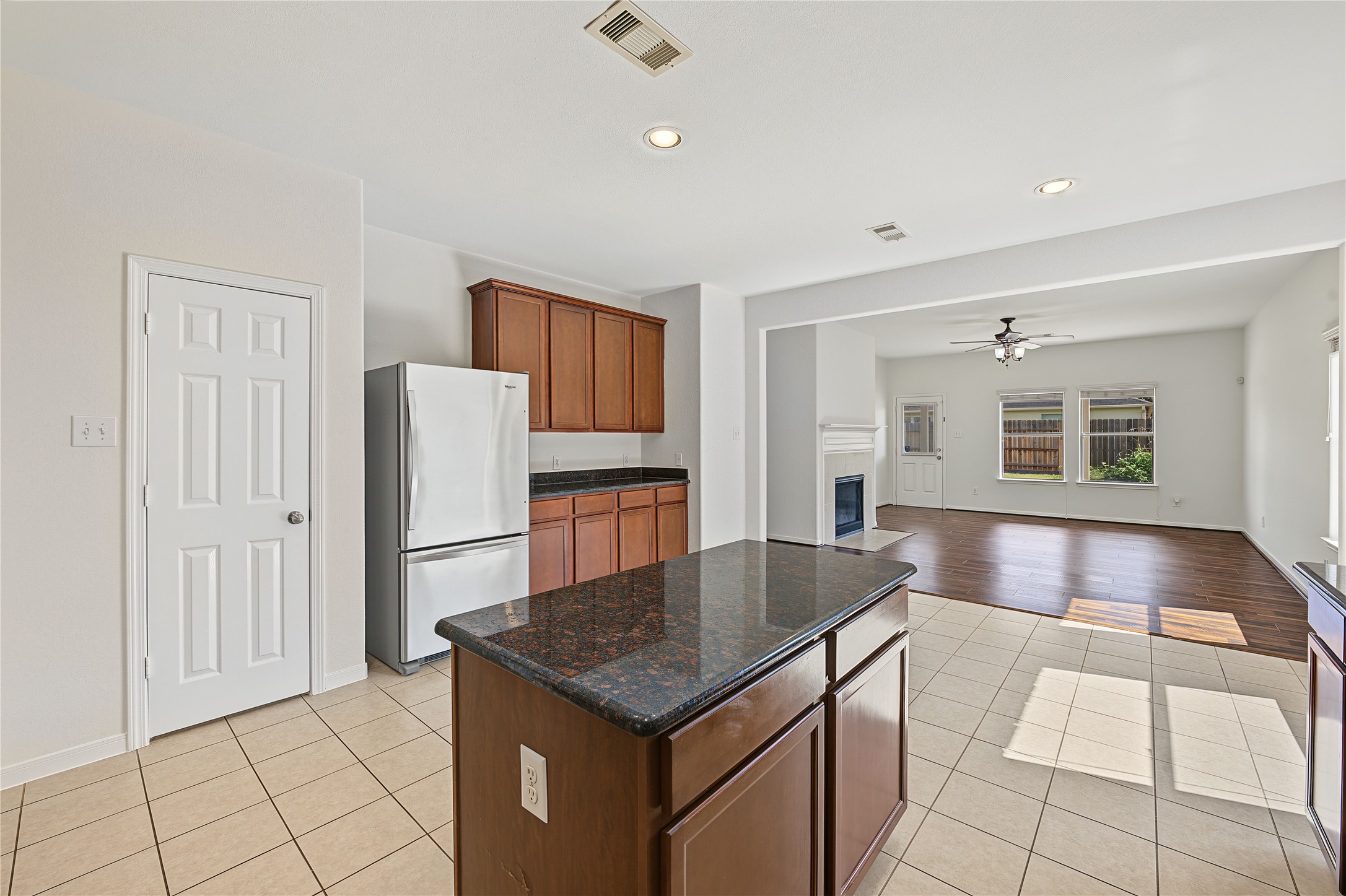 5318 Fossil Stone Lane, Richmond, TX 77407 5318 Fossil Stone Lane, Richmond, TX 77407
