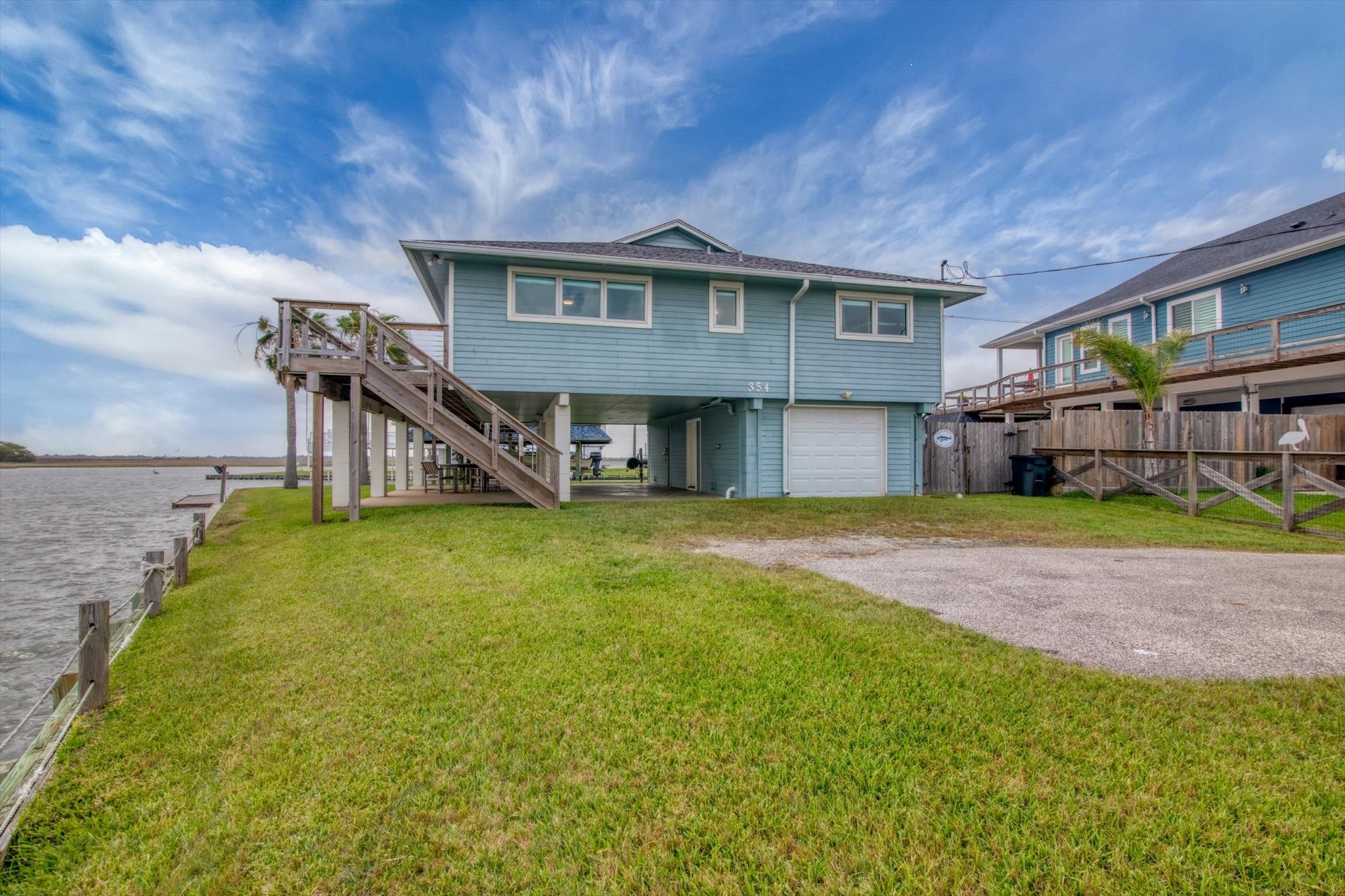 354 Ling Street, Bayou Vista, TX 77563