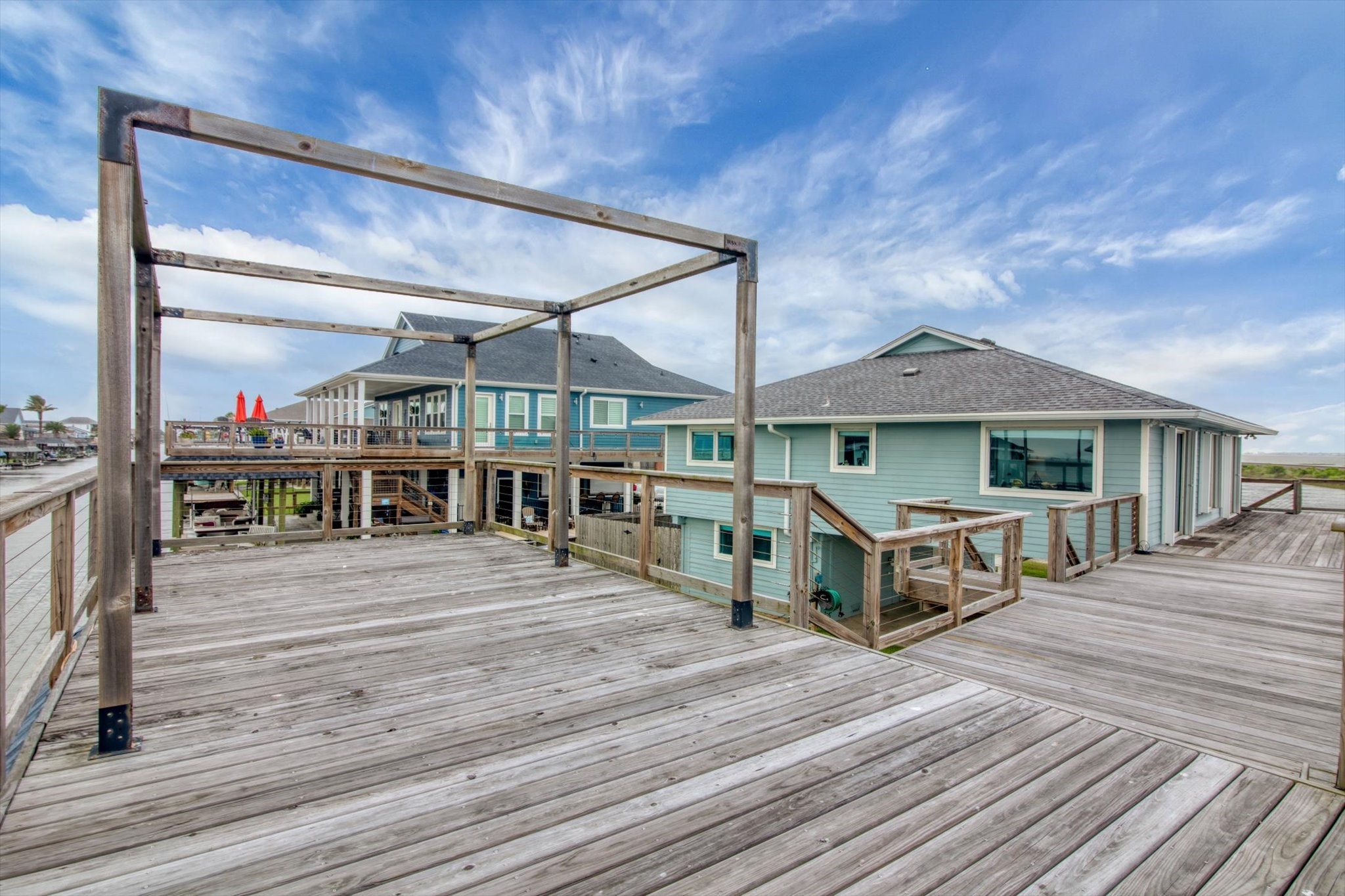 354 Ling Street, Bayou Vista, TX 77563