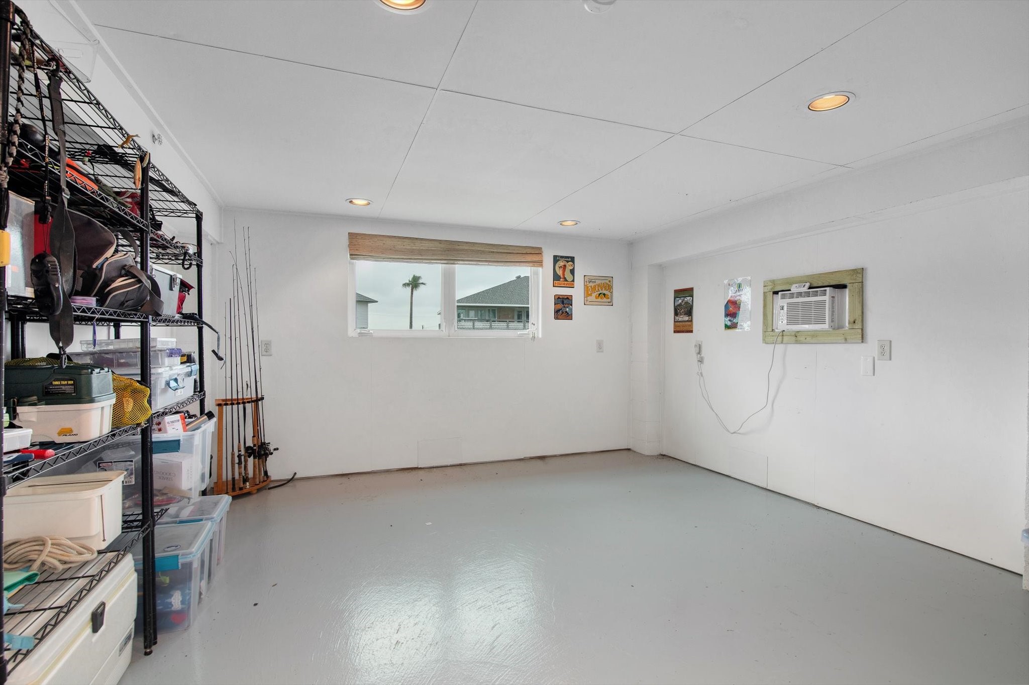 354 Ling Street, Bayou Vista, TX 77563