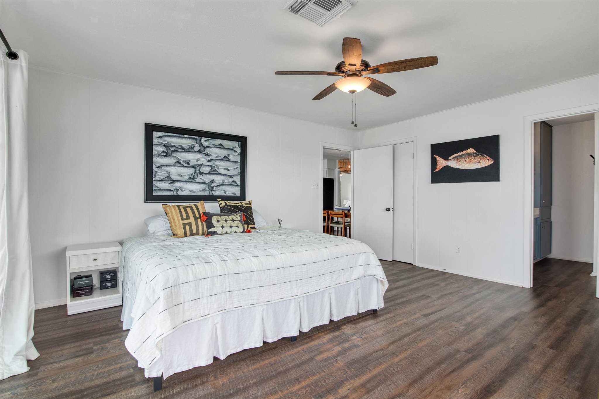 354 Ling Street, Bayou Vista, TX 77563