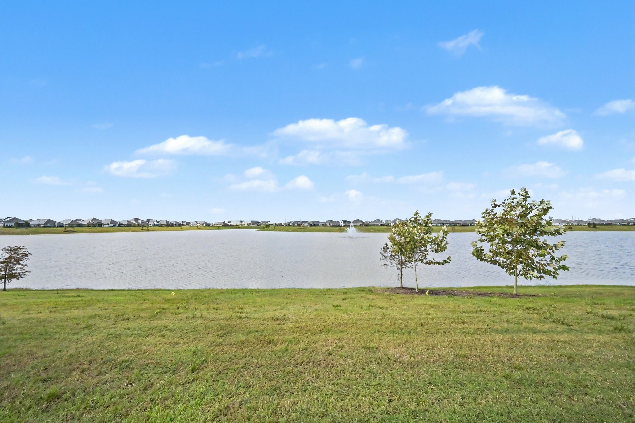 5823 Westwood Shore Drive, Katy, TX 77493