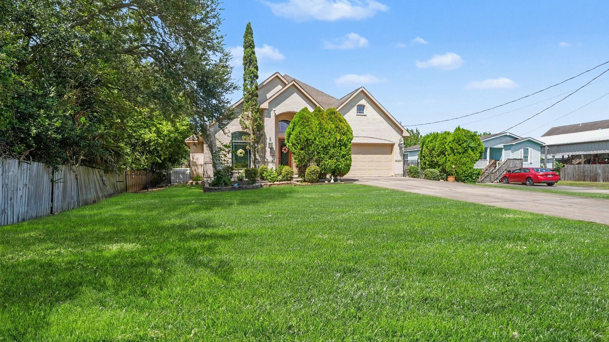 2424 Rue De Lafitte Drive, San Leon, TX 77539