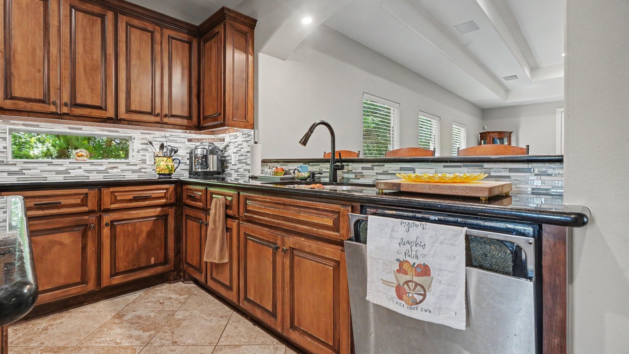 2424 Rue De Lafitte Drive, San Leon, TX 77539