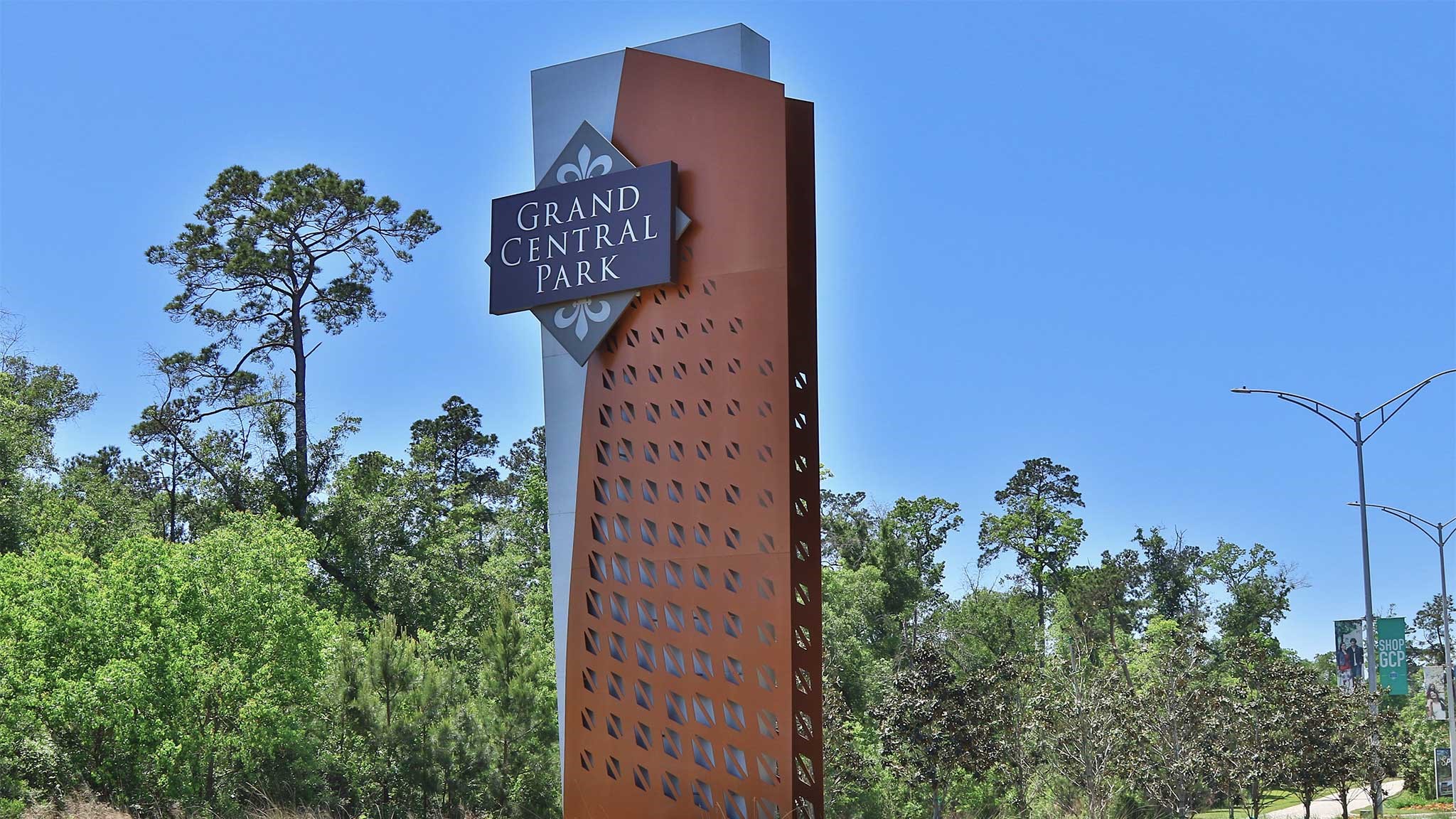 414 Quinn River Drive, Conroe, TX 77304
