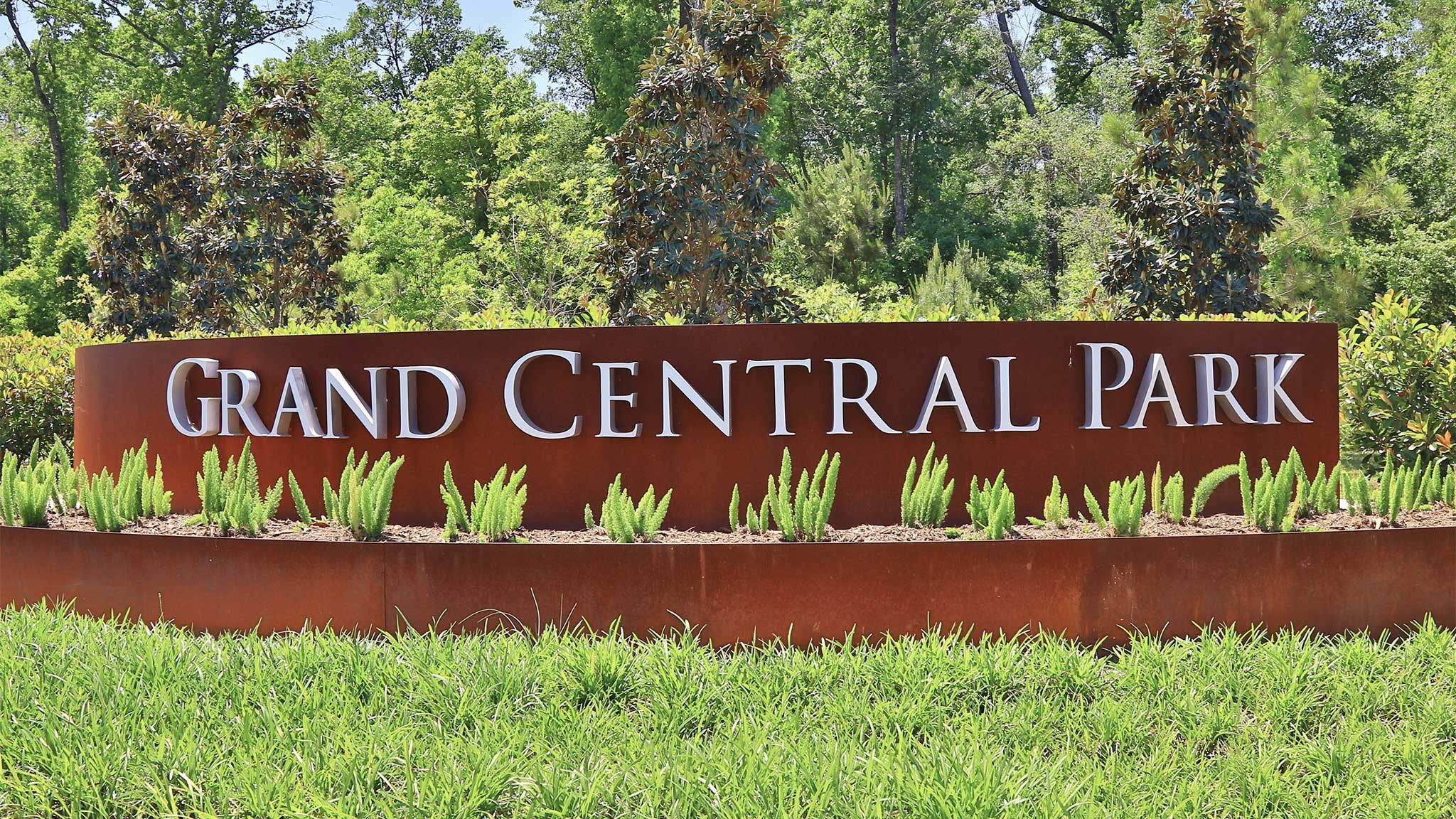 414 Quinn River Drive, Conroe, TX 77304