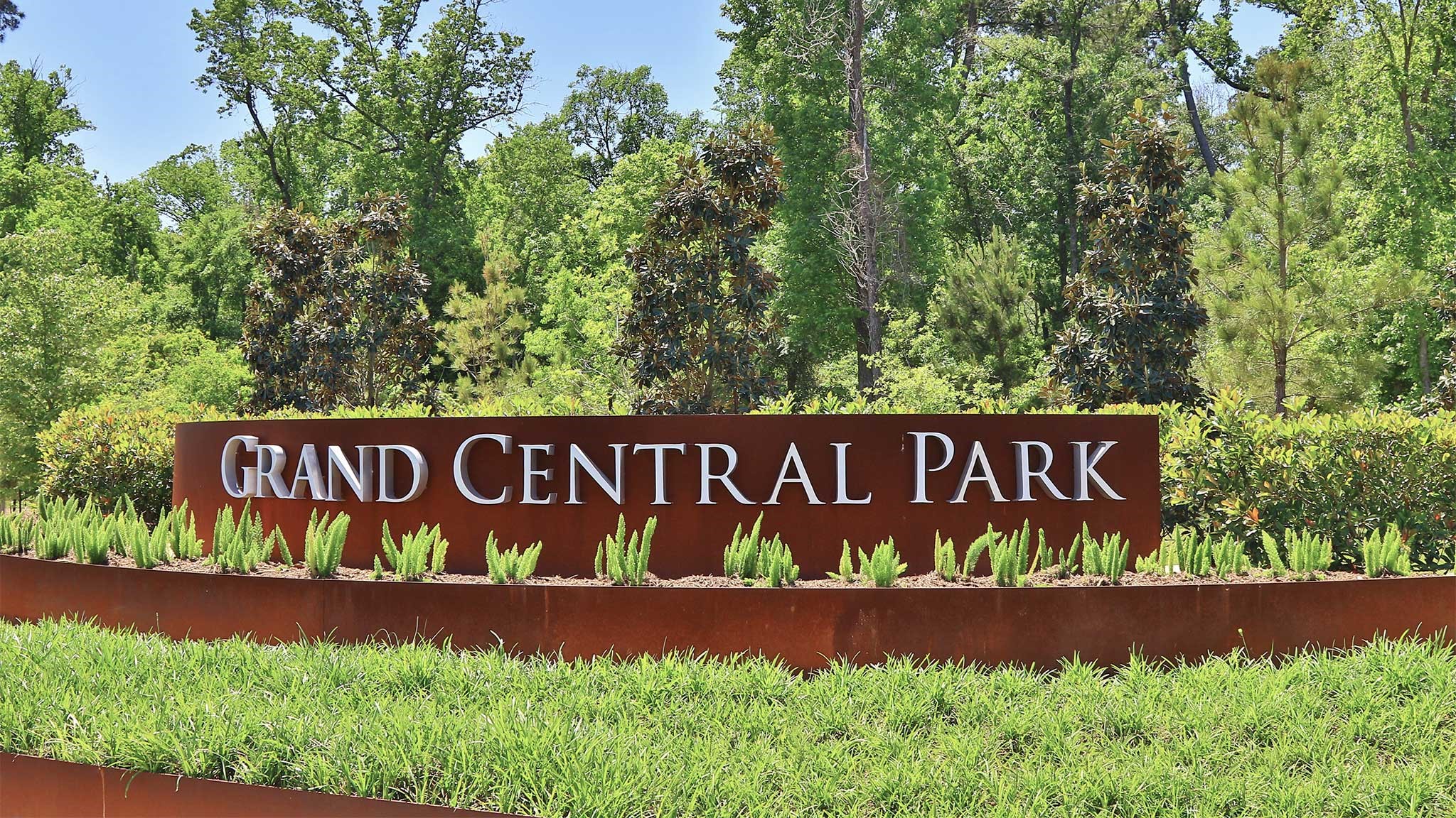 414 Quinn River Drive, Conroe, TX 77304