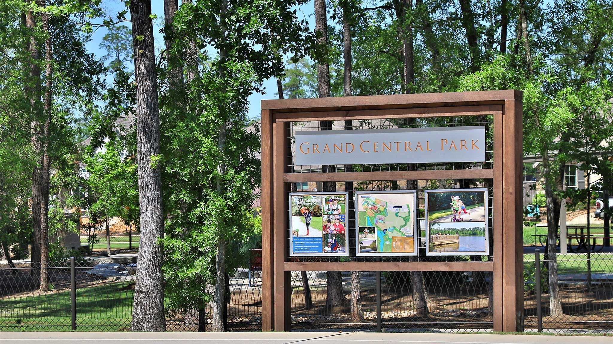 414 Quinn River Drive, Conroe, TX 77304