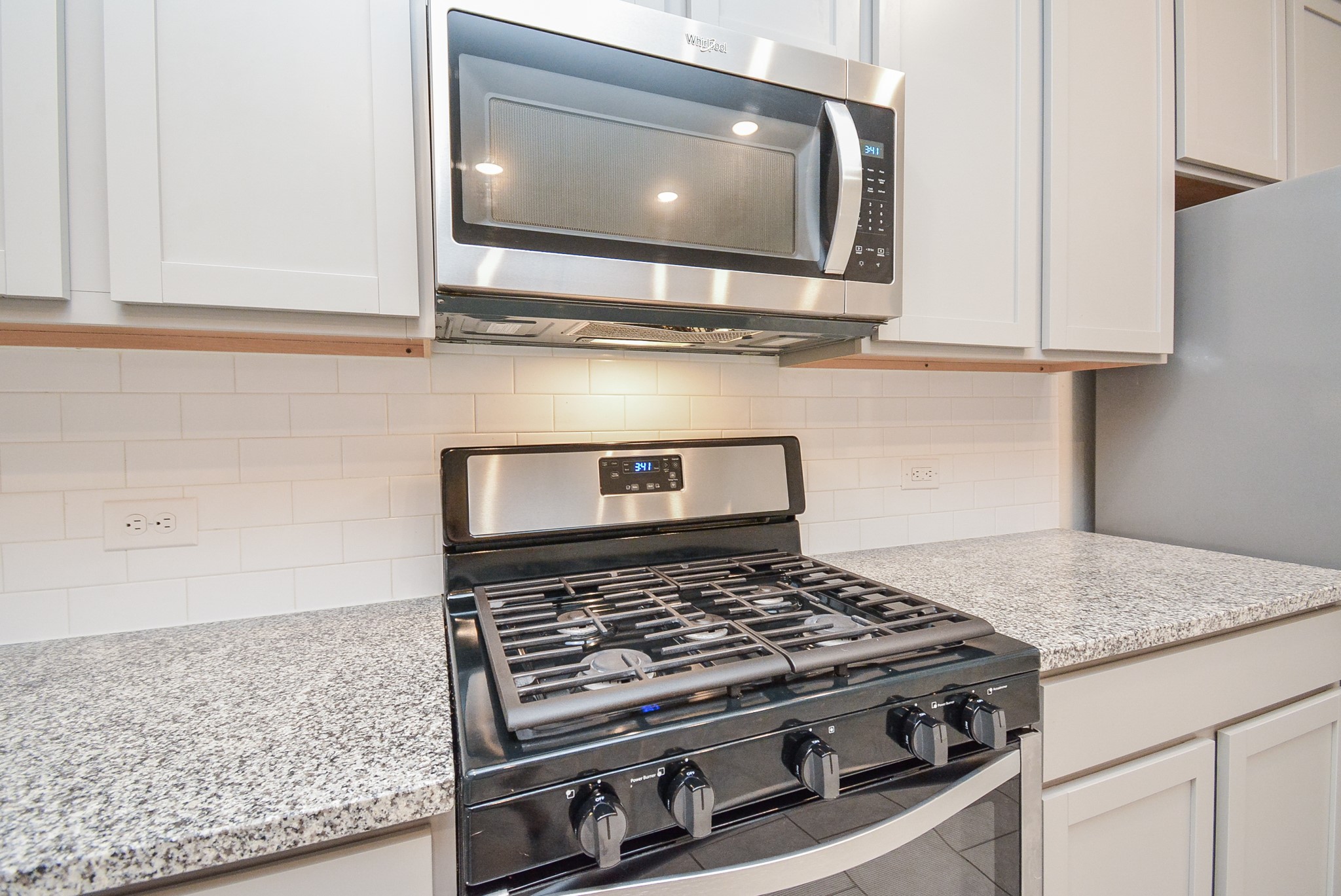 The sturdy cooktop is ready to serve up your culinary delights!