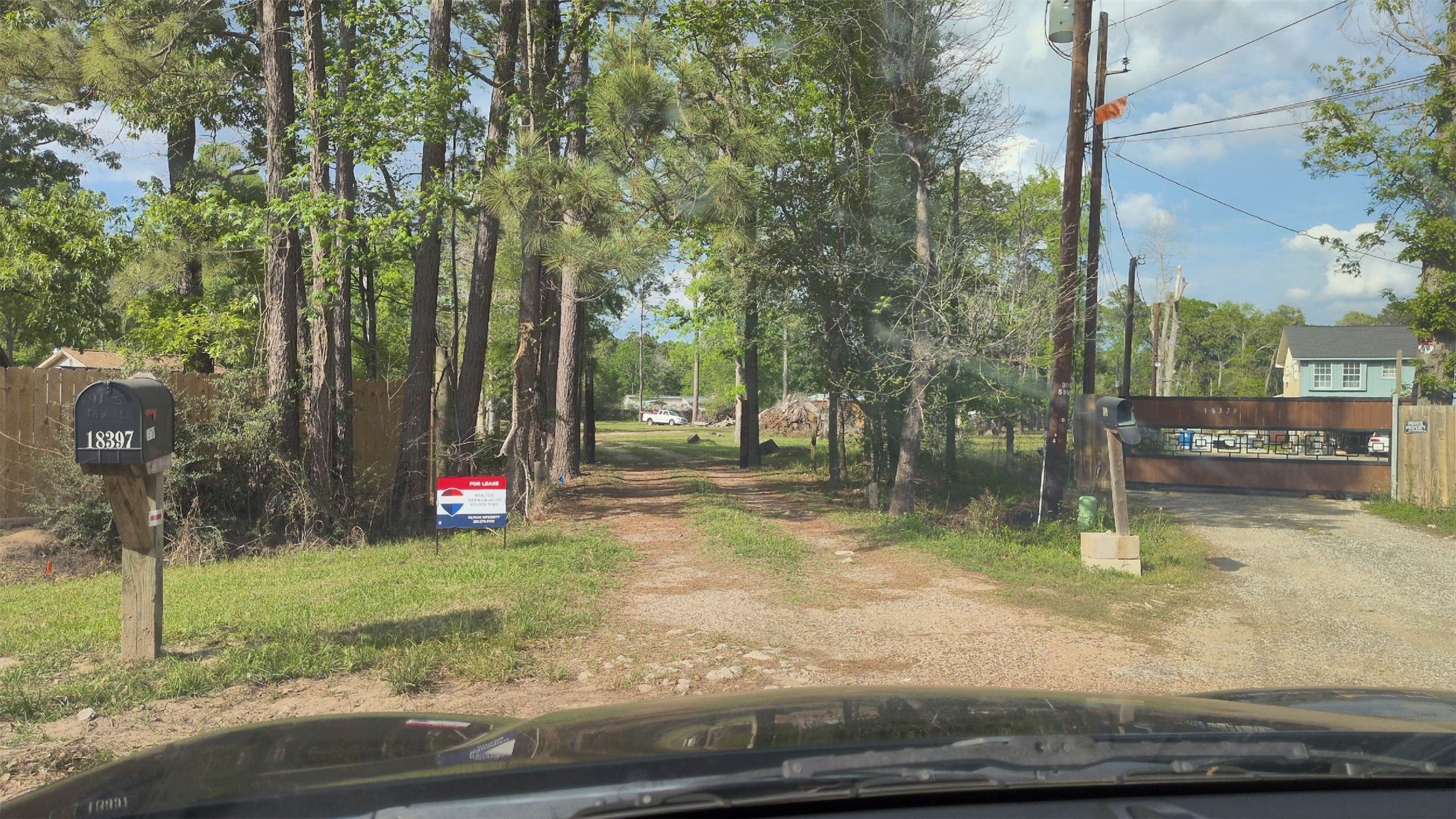 18397 Deer Glen West Drive, Conroe, TX 77302