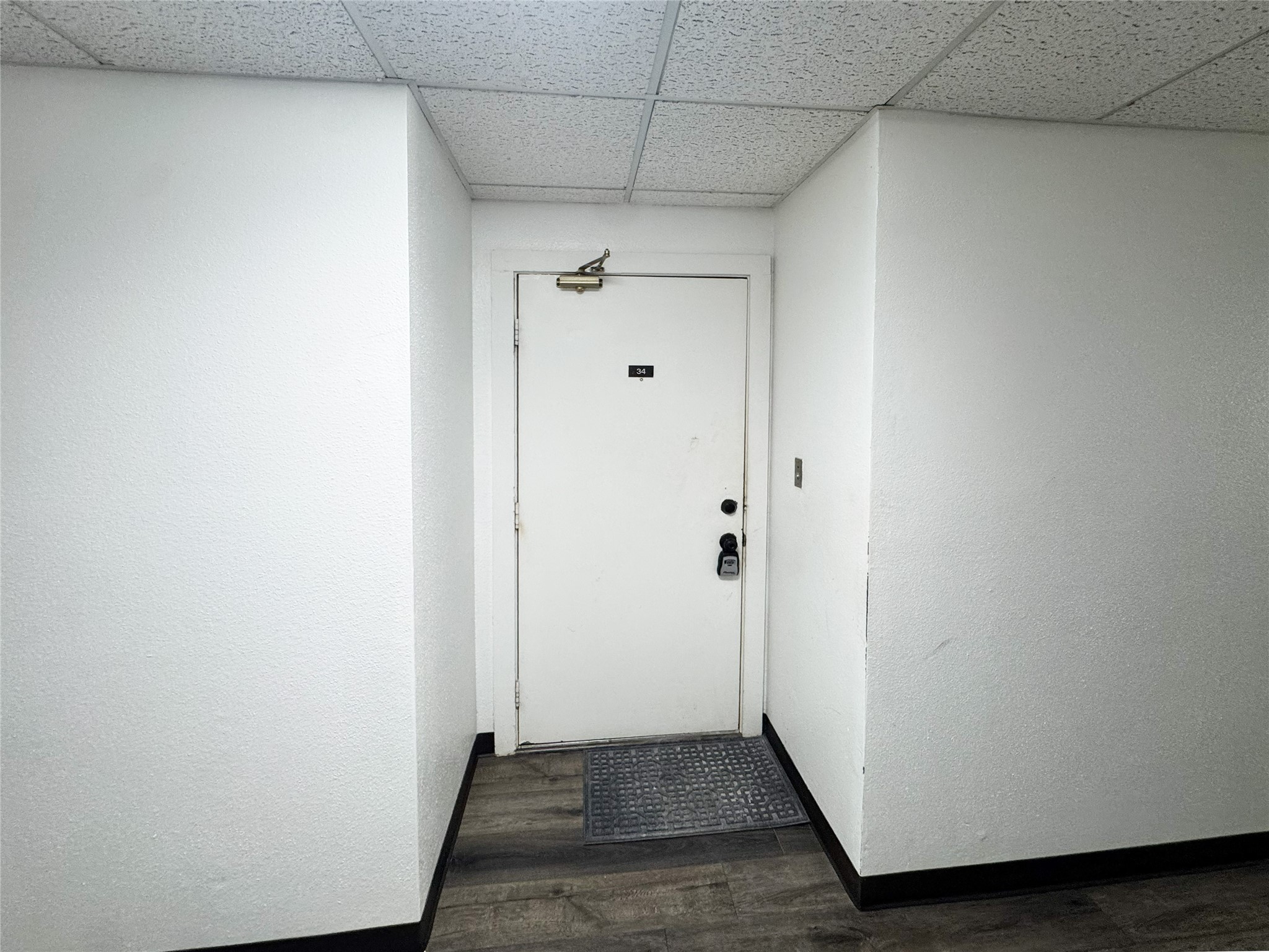 3025 Walnut Bend Lane, #34, Houston, TX 77042
