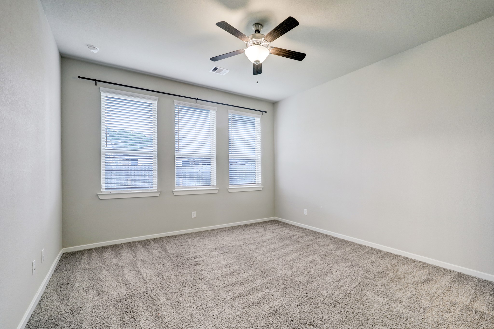 29821 Dovetail Bluff Lane, Spring, TX 77386