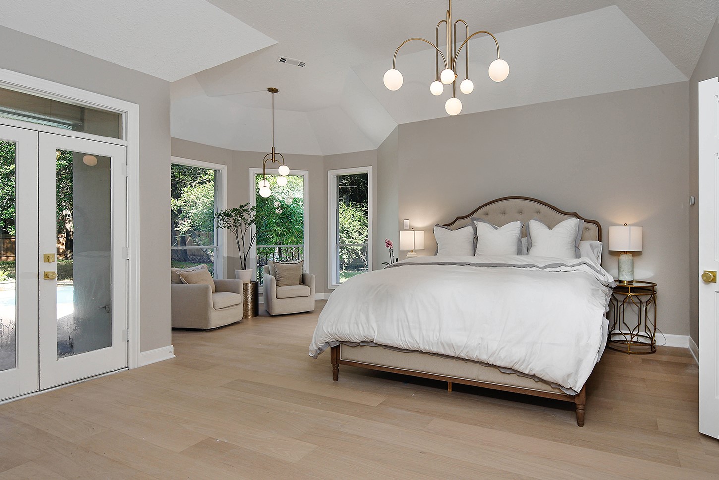 6 Misty Point, The Woodlands, TX 77380