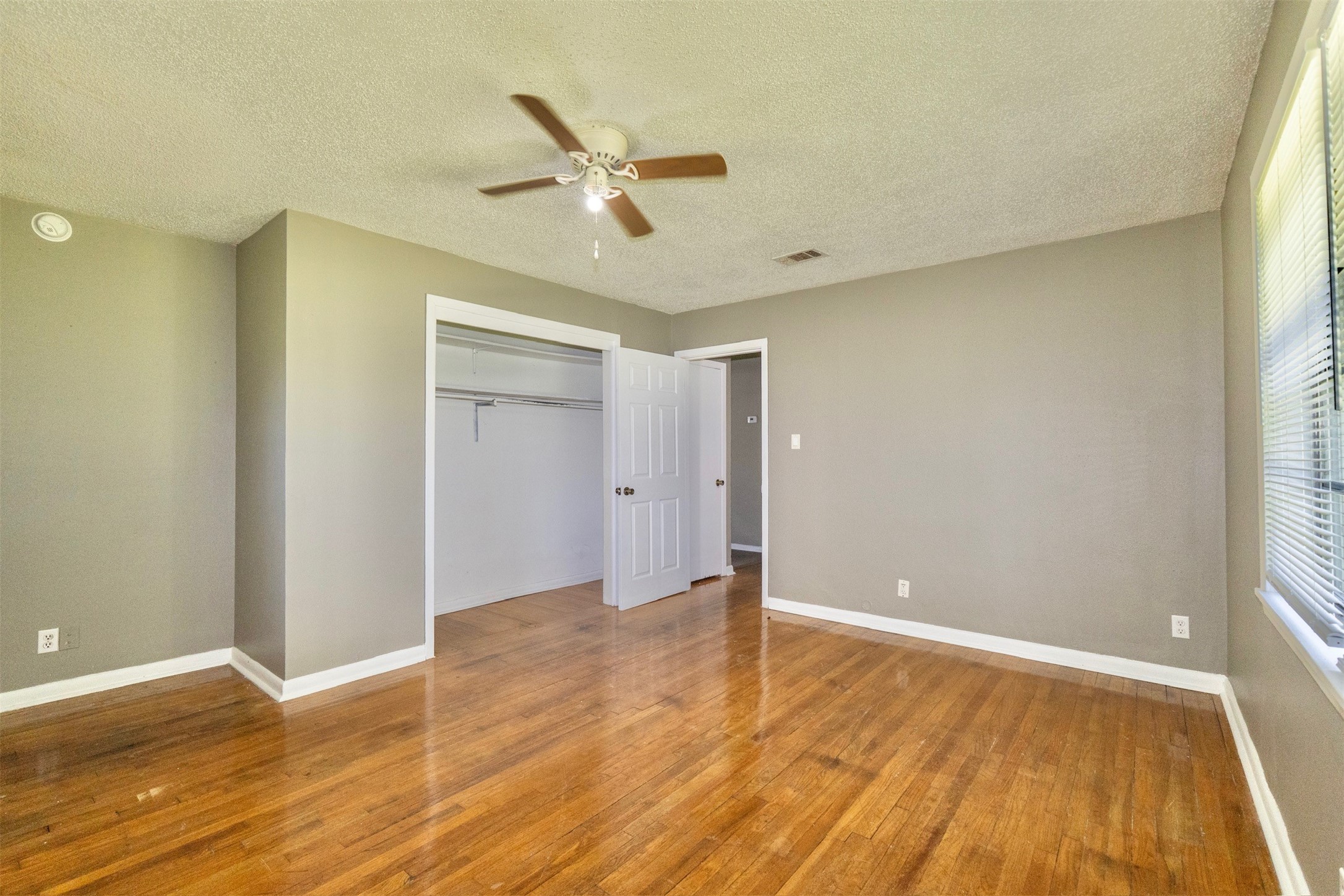 2109 Jeridona Street, La Marque, TX 77568