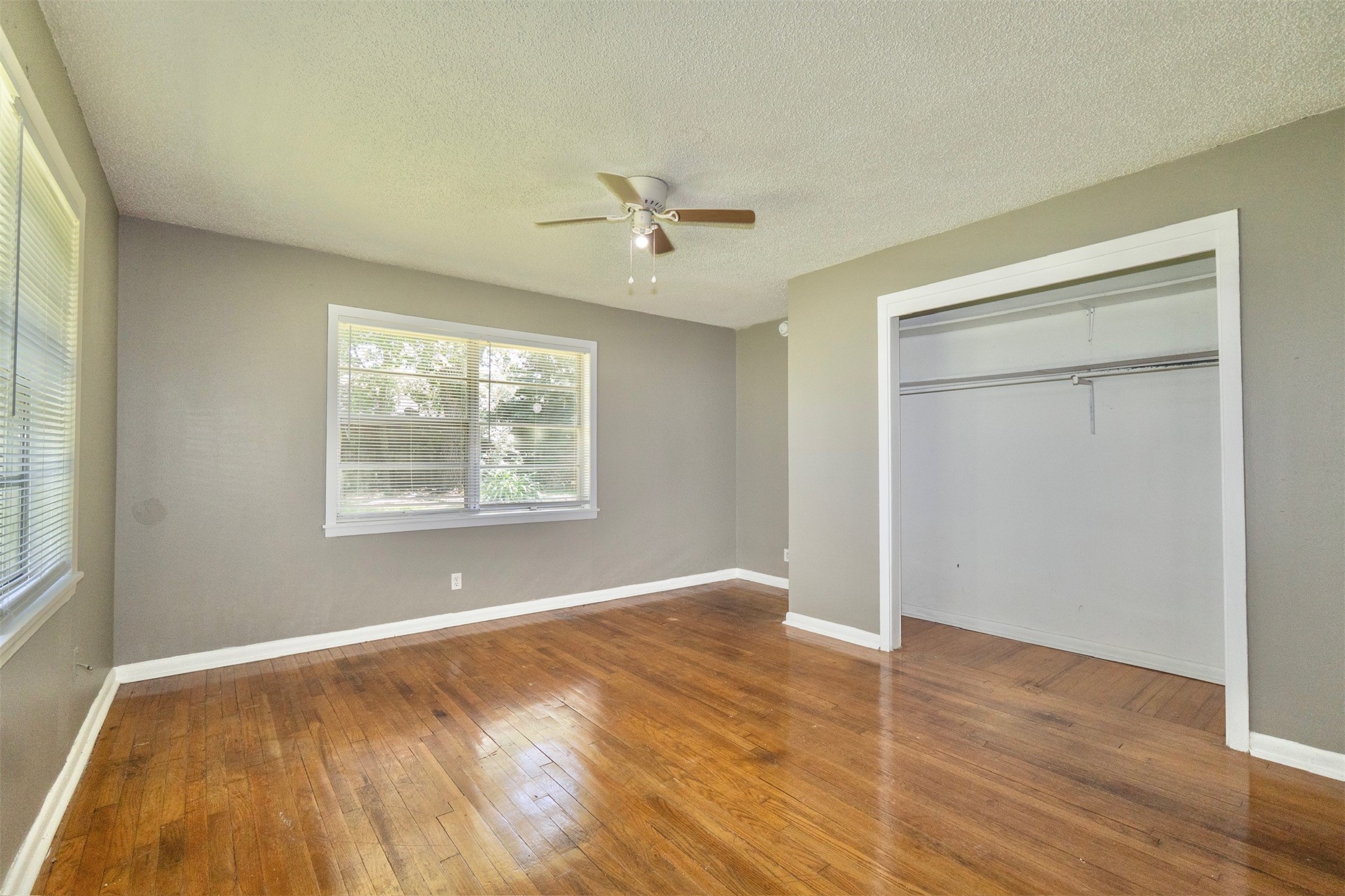 2109 Jeridona Street, La Marque, TX 77568