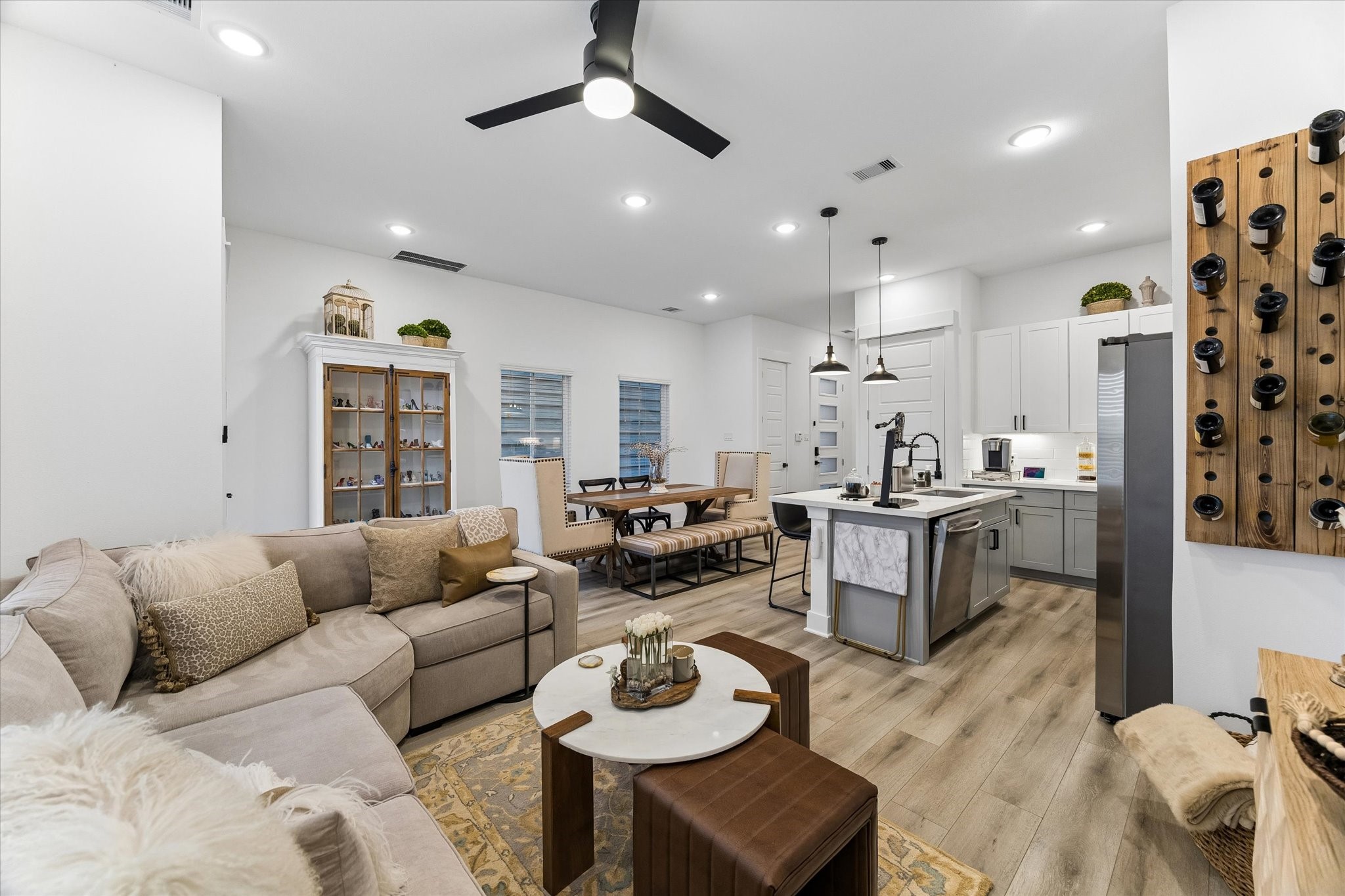 3012 Jensen Springs Lane, Houston, TX 77026