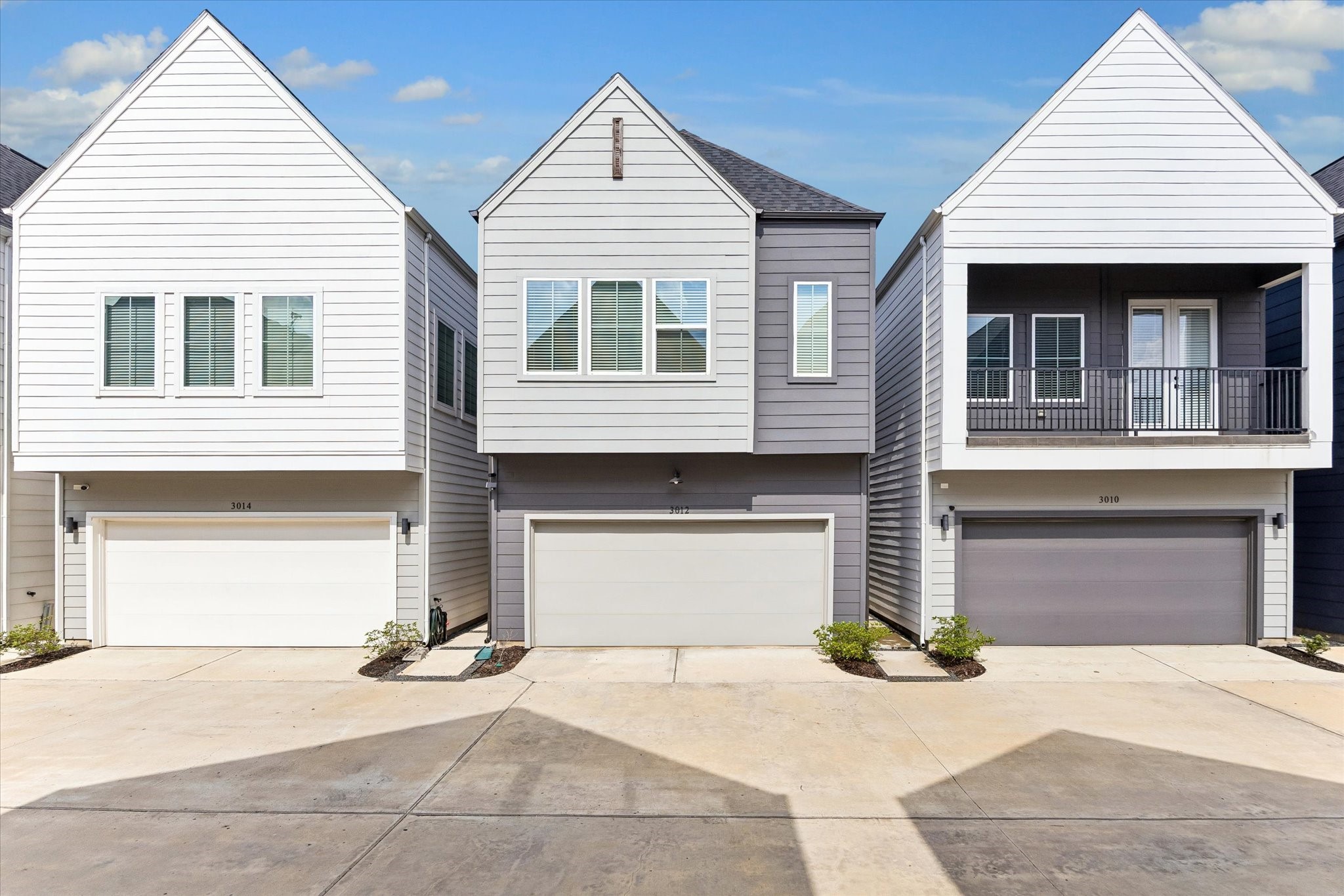 3012 Jensen Springs Lane, Houston, TX 77026 3012 Jensen Springs Lane, Houston, TX 77026