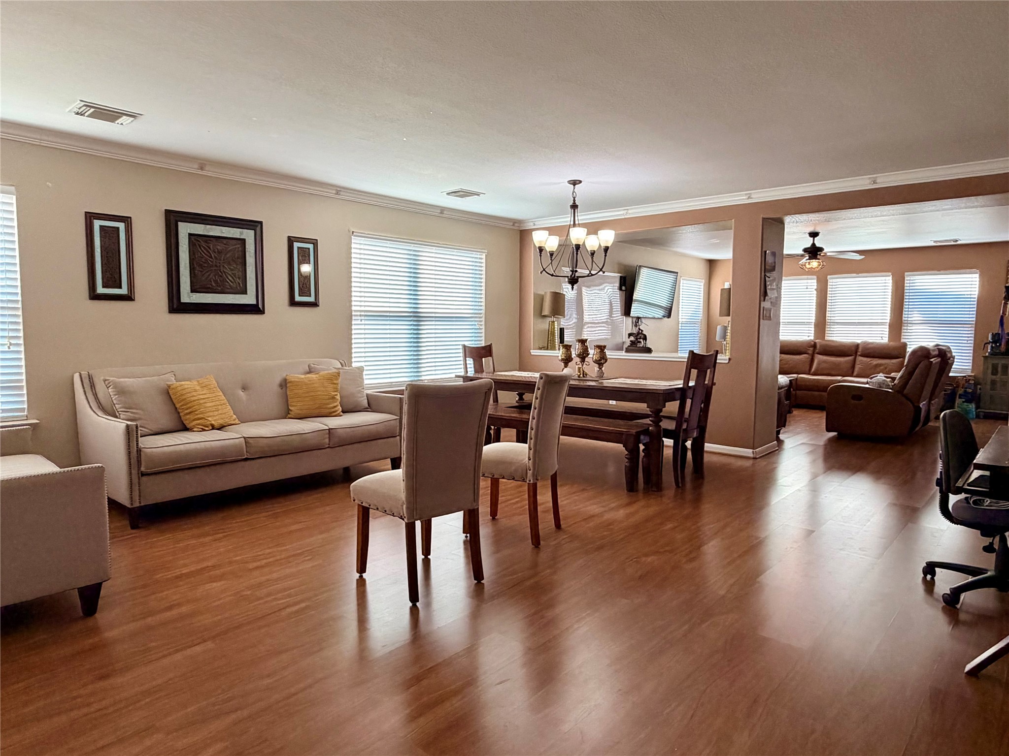 Open floor plan for entertaining Open floor plan for entertaining