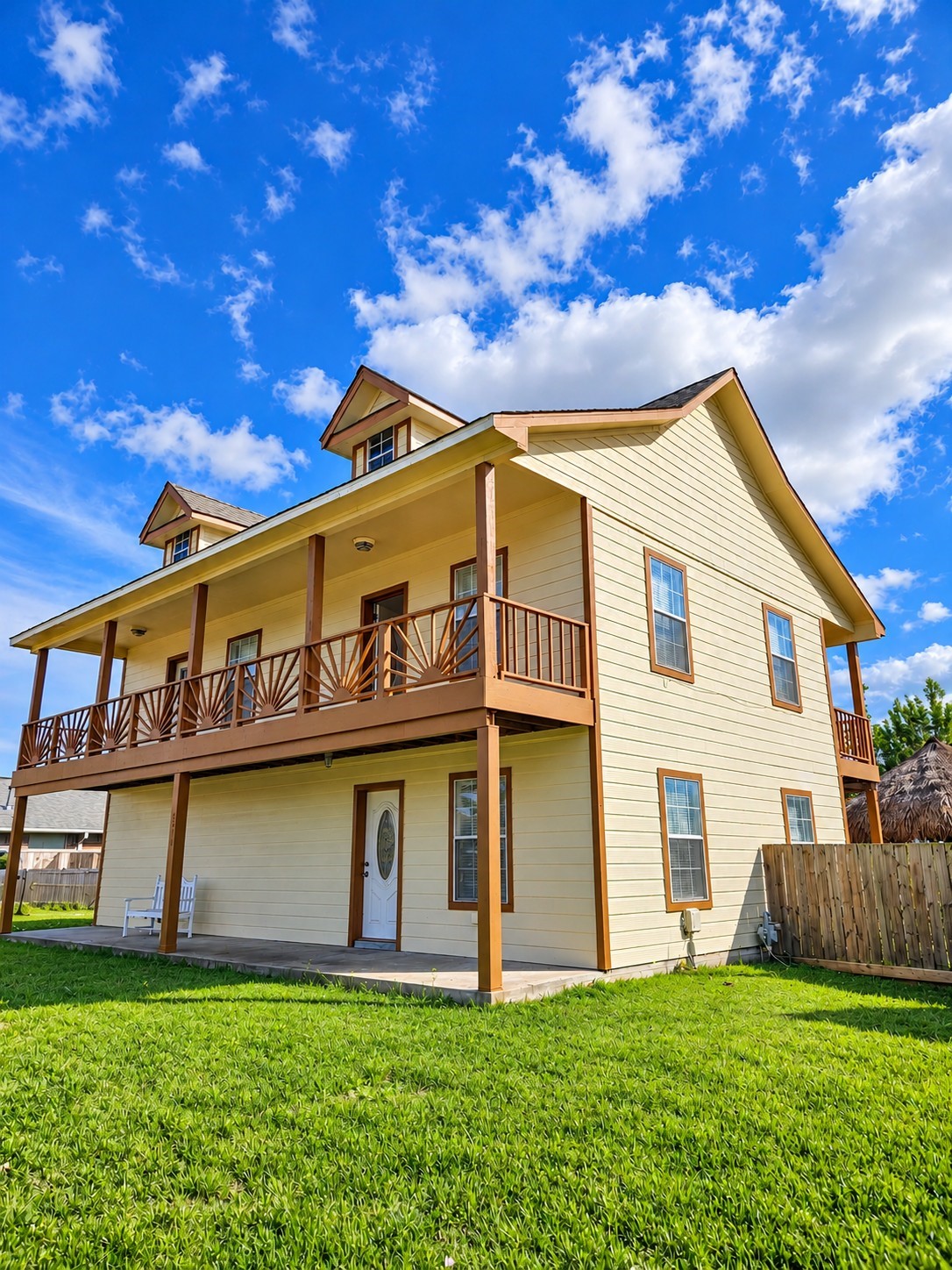 2311 Bayline, San Leon, TX 77539 2311 Bayline, San Leon, TX 77539