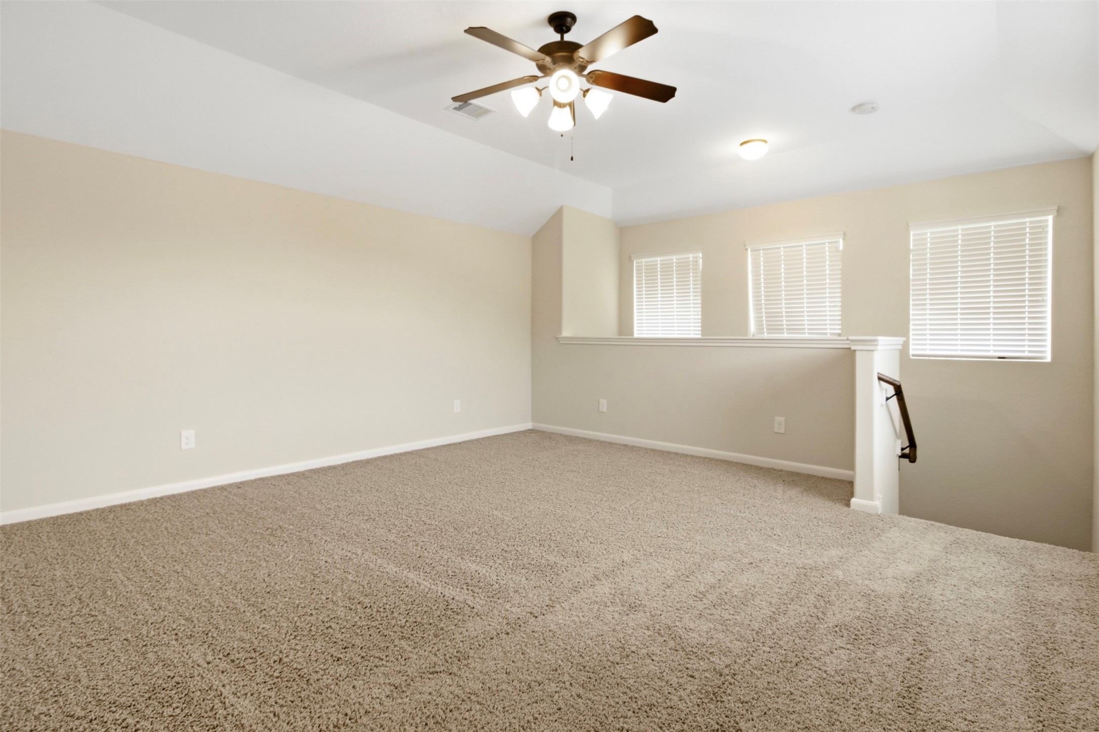 24422 Myrtle Creek Falls, Tomball, TX 77375