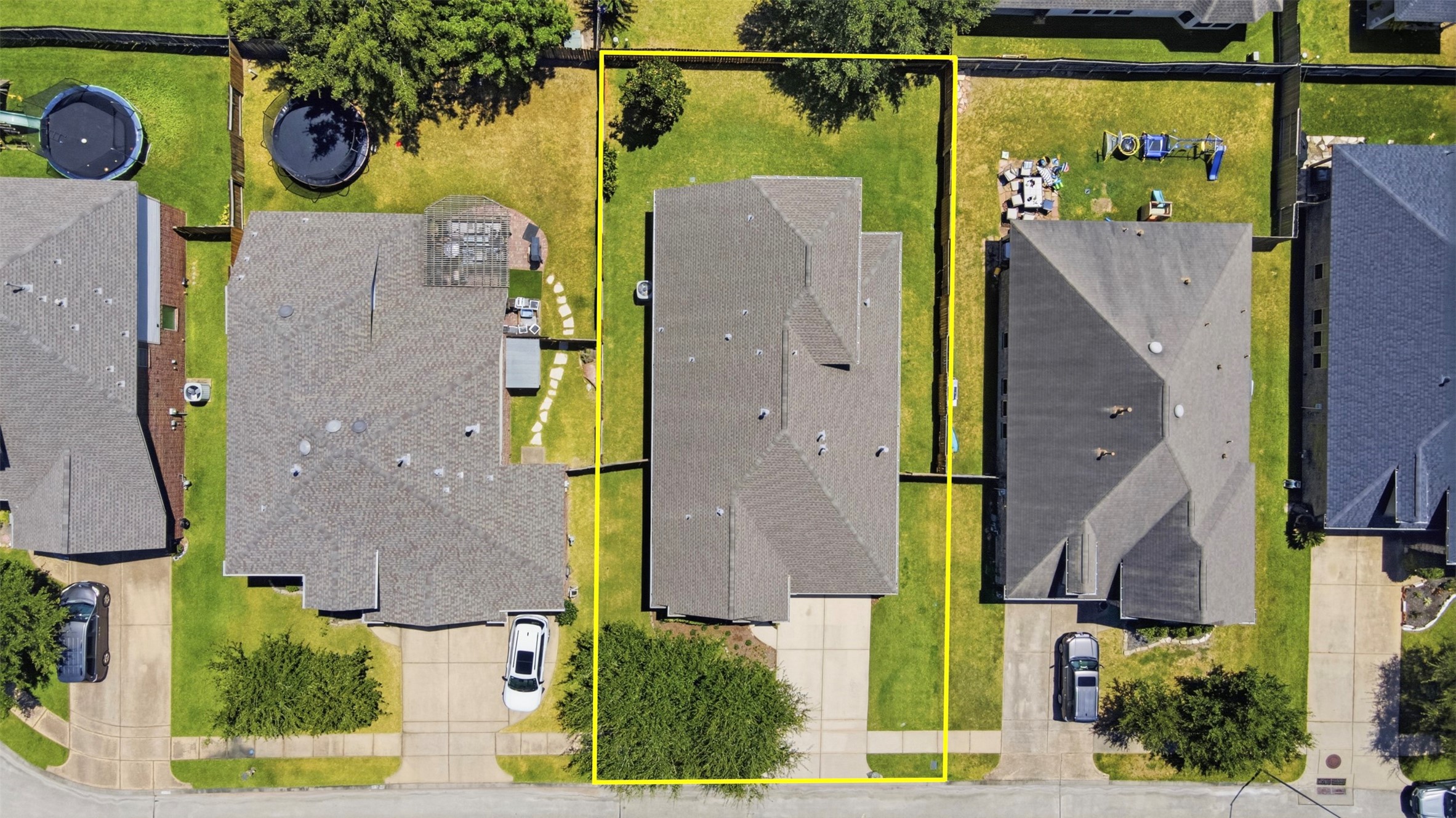 24422 Myrtle Creek Falls, Tomball, TX 77375