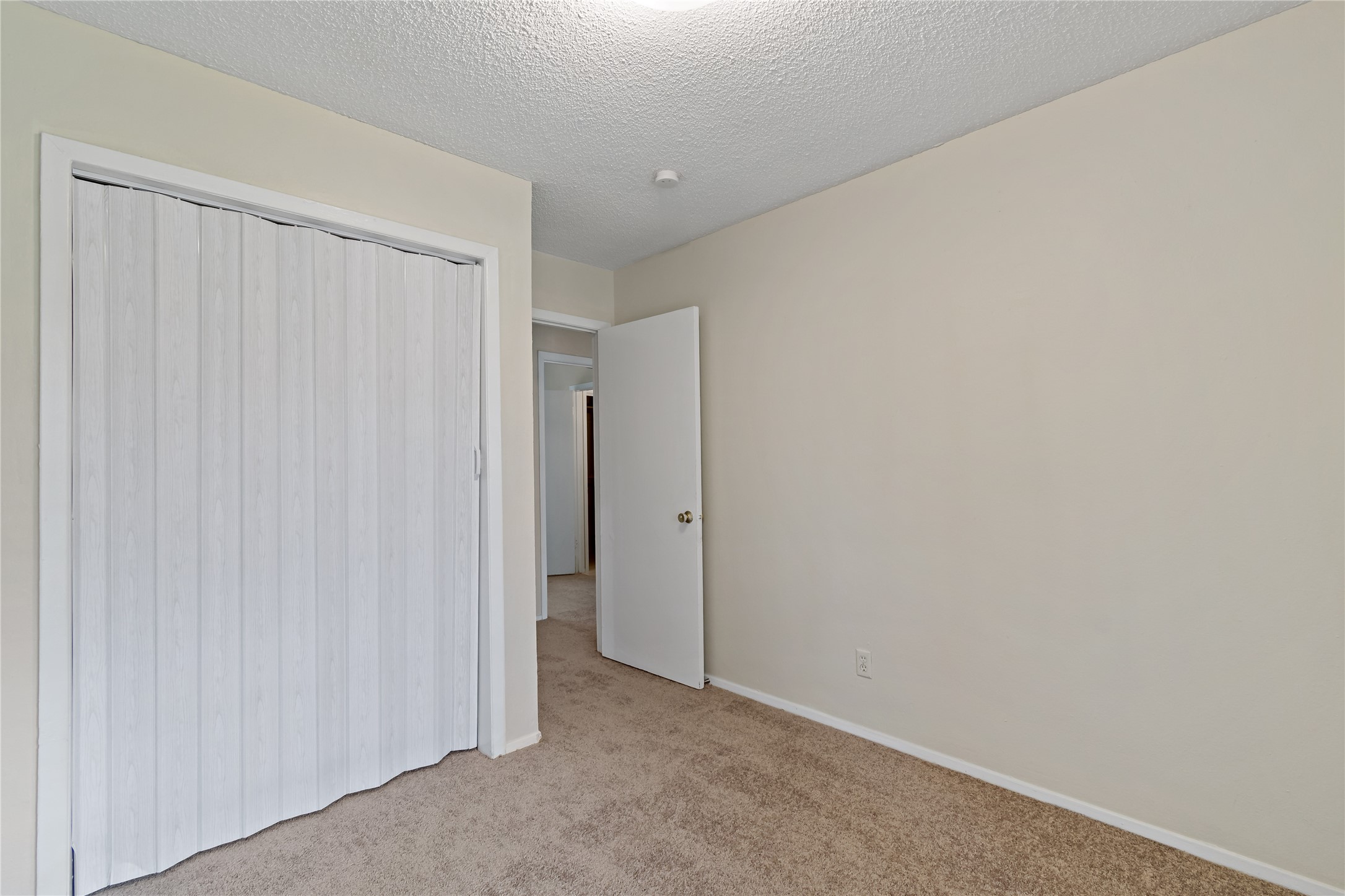 14515 Essendine Lane, Houston, TX 77045