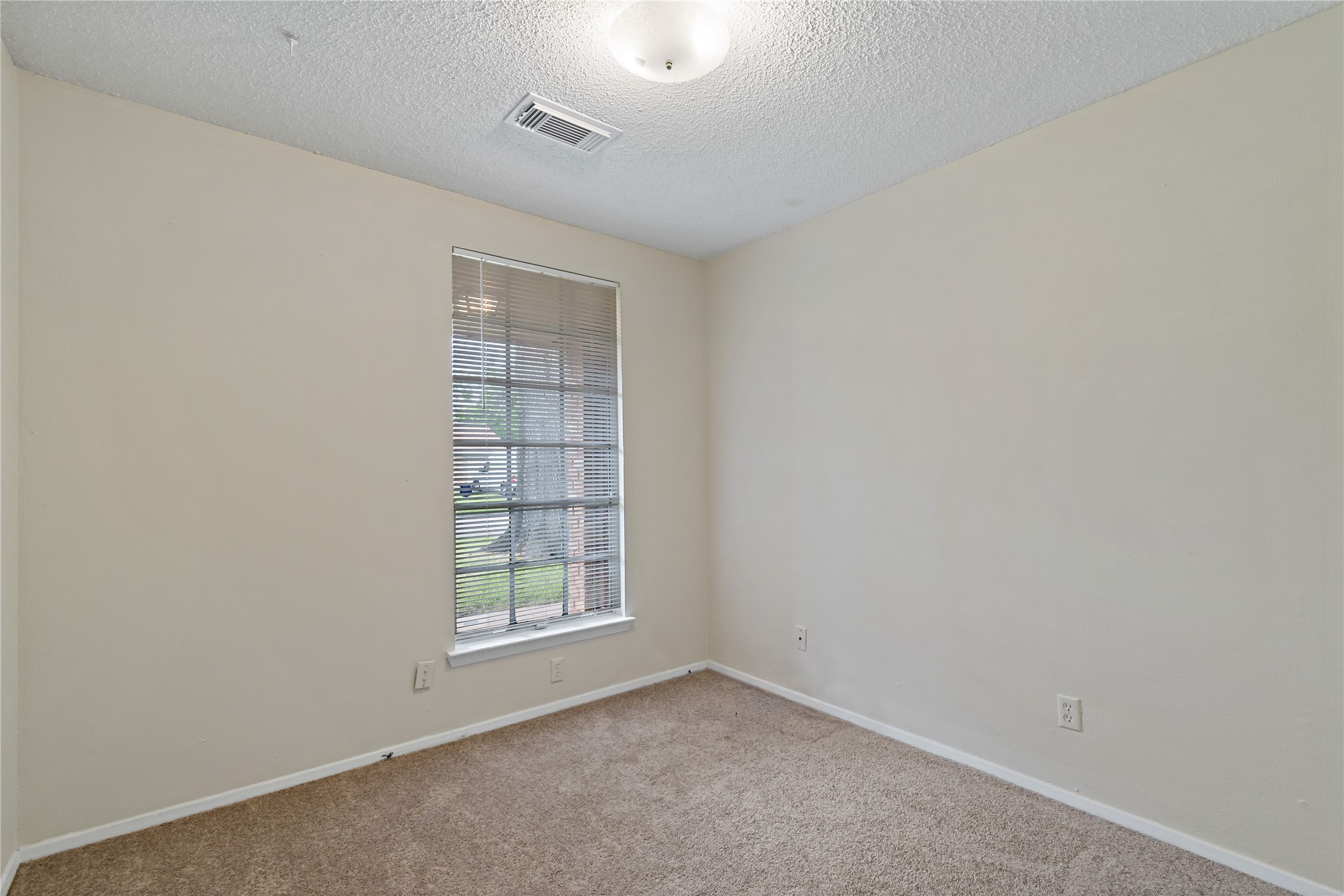 14515 Essendine Lane, Houston, TX 77045