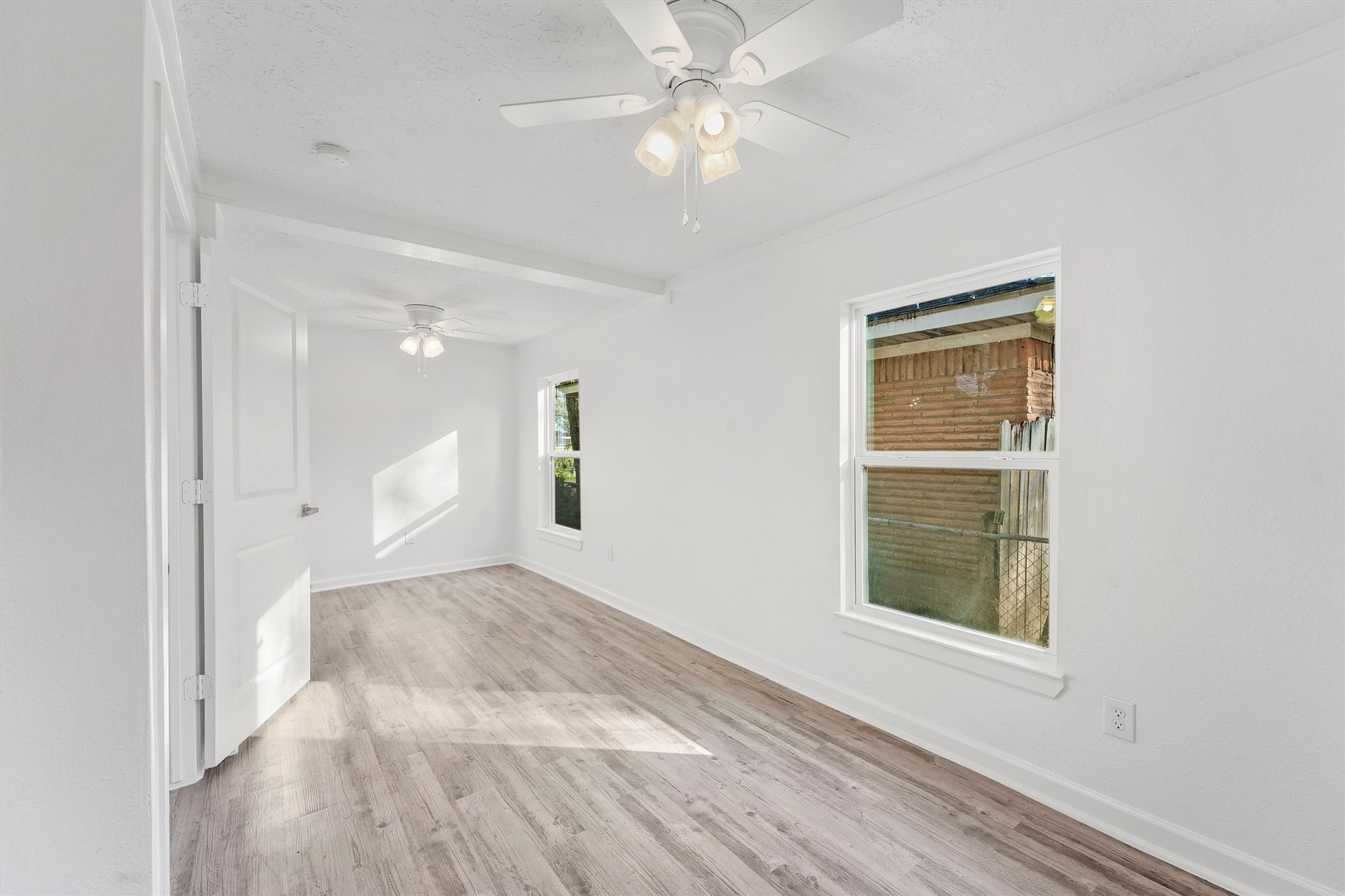 1509 Stanton Drive, Alvin, TX 77511 1509 Stanton Drive, Alvin, TX 77511