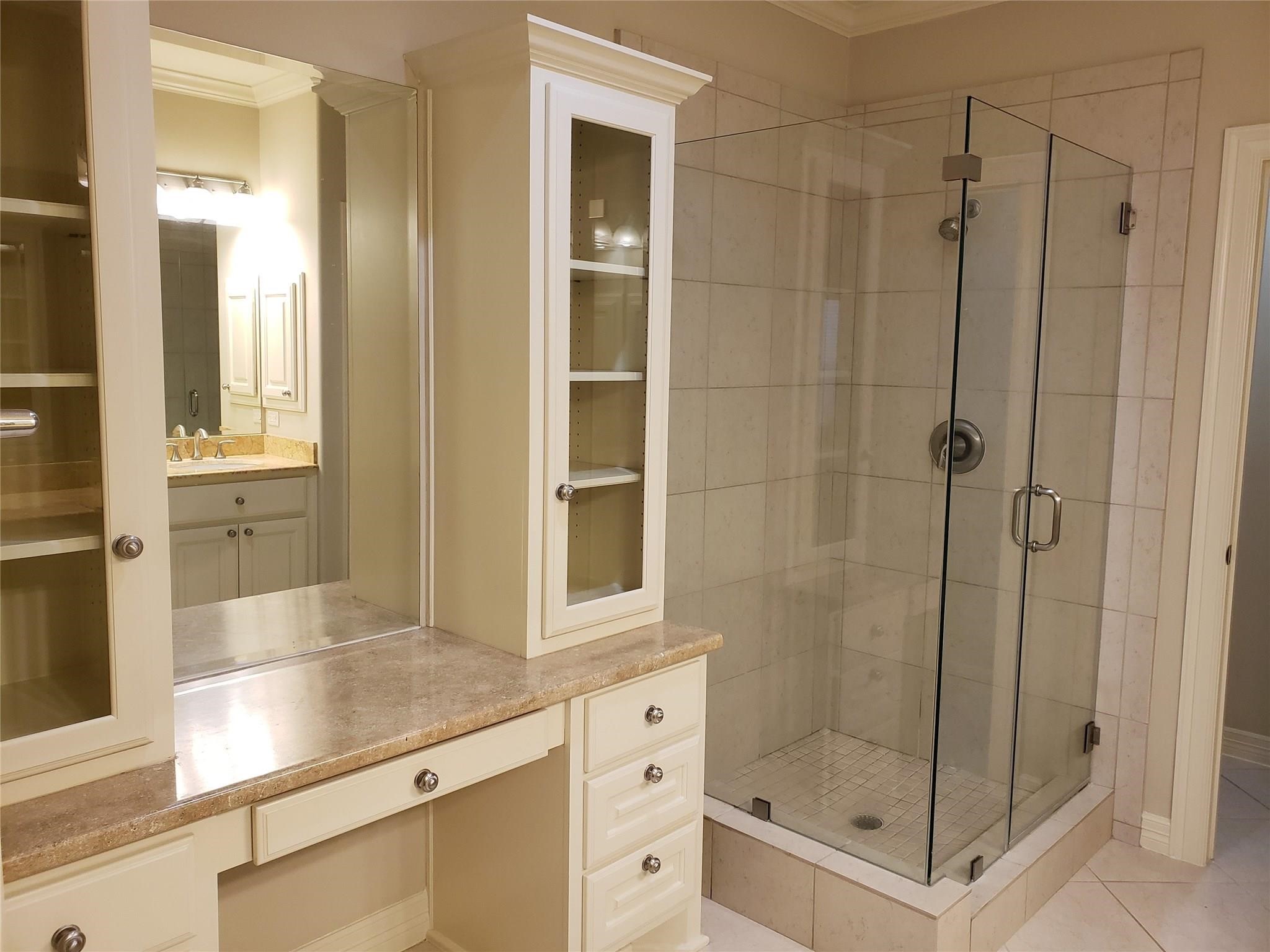 4330 Lake Run Drive, Sugar Land, TX 77459