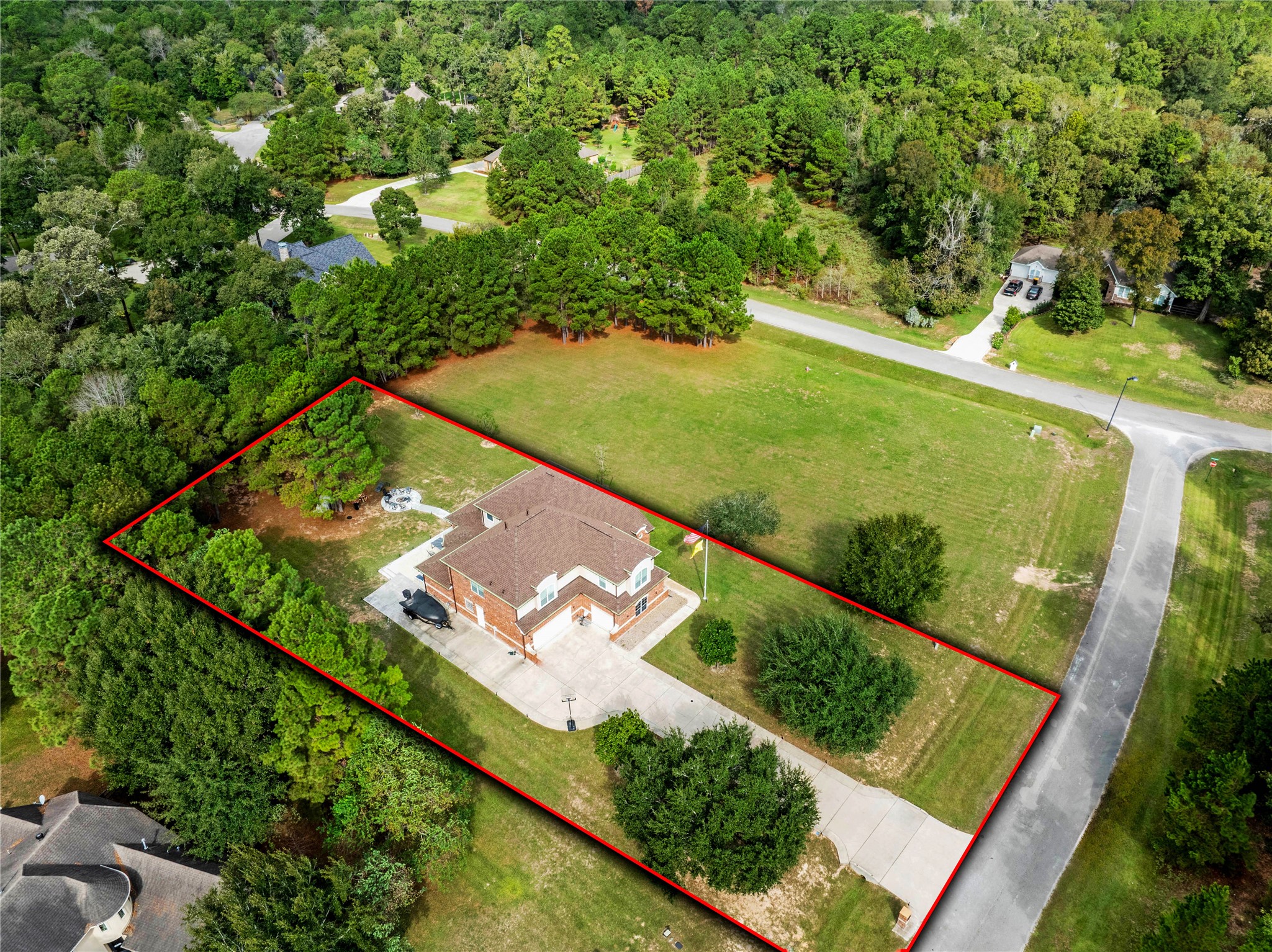 404 Trade Winds Court, Montgomery, TX 77316