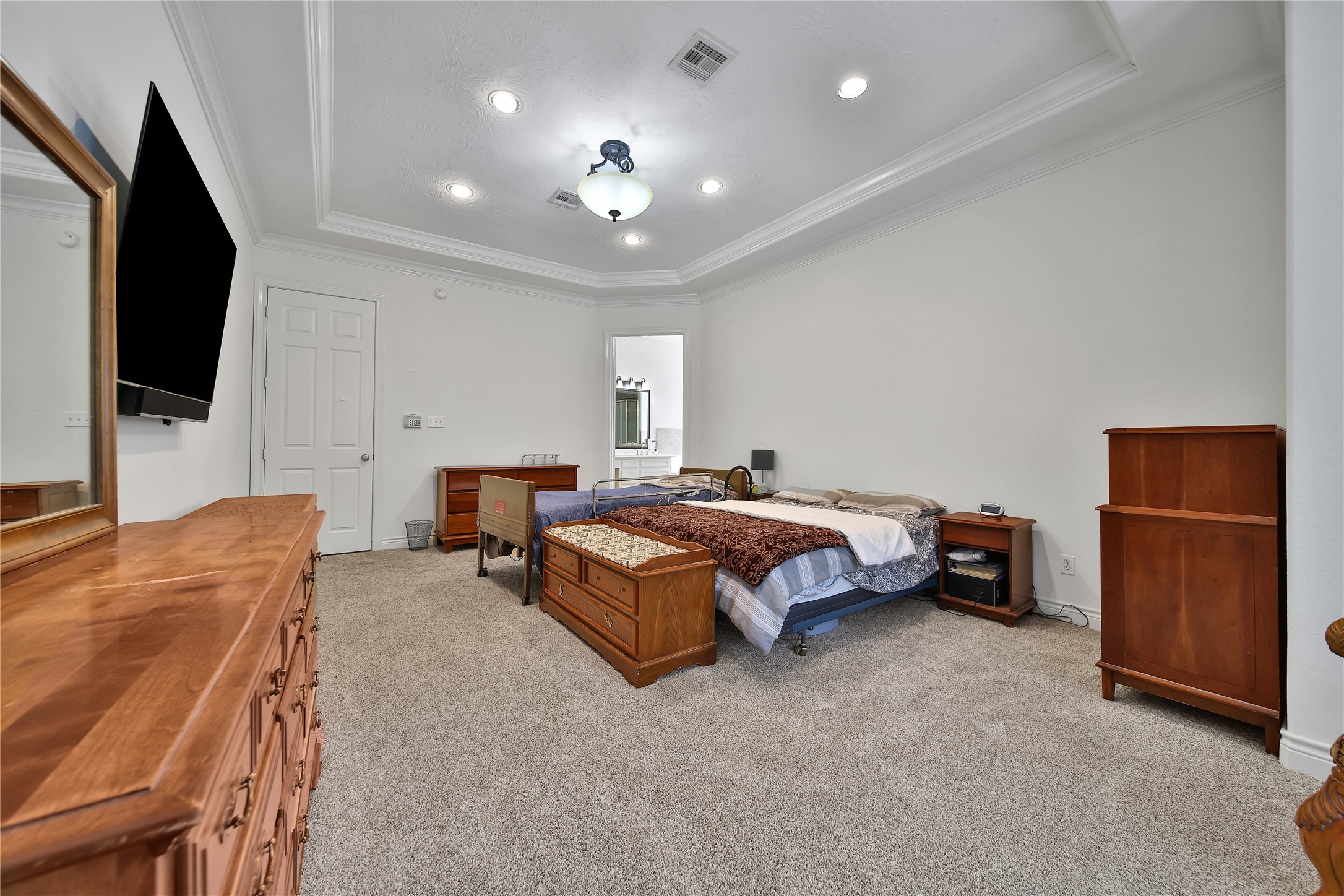 404 Trade Winds Court, Montgomery, TX 77316