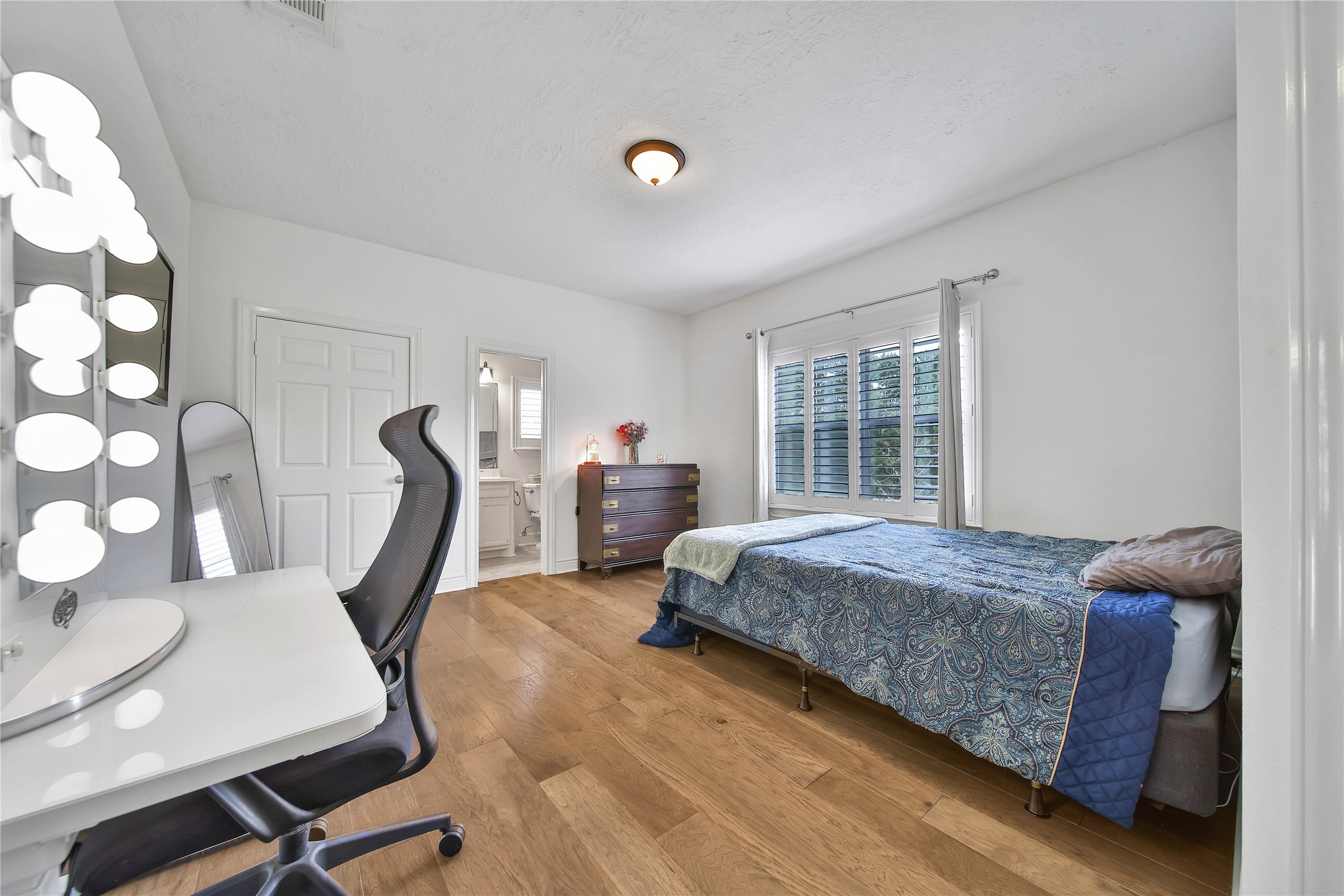 404 Trade Winds Court, Montgomery, TX 77316