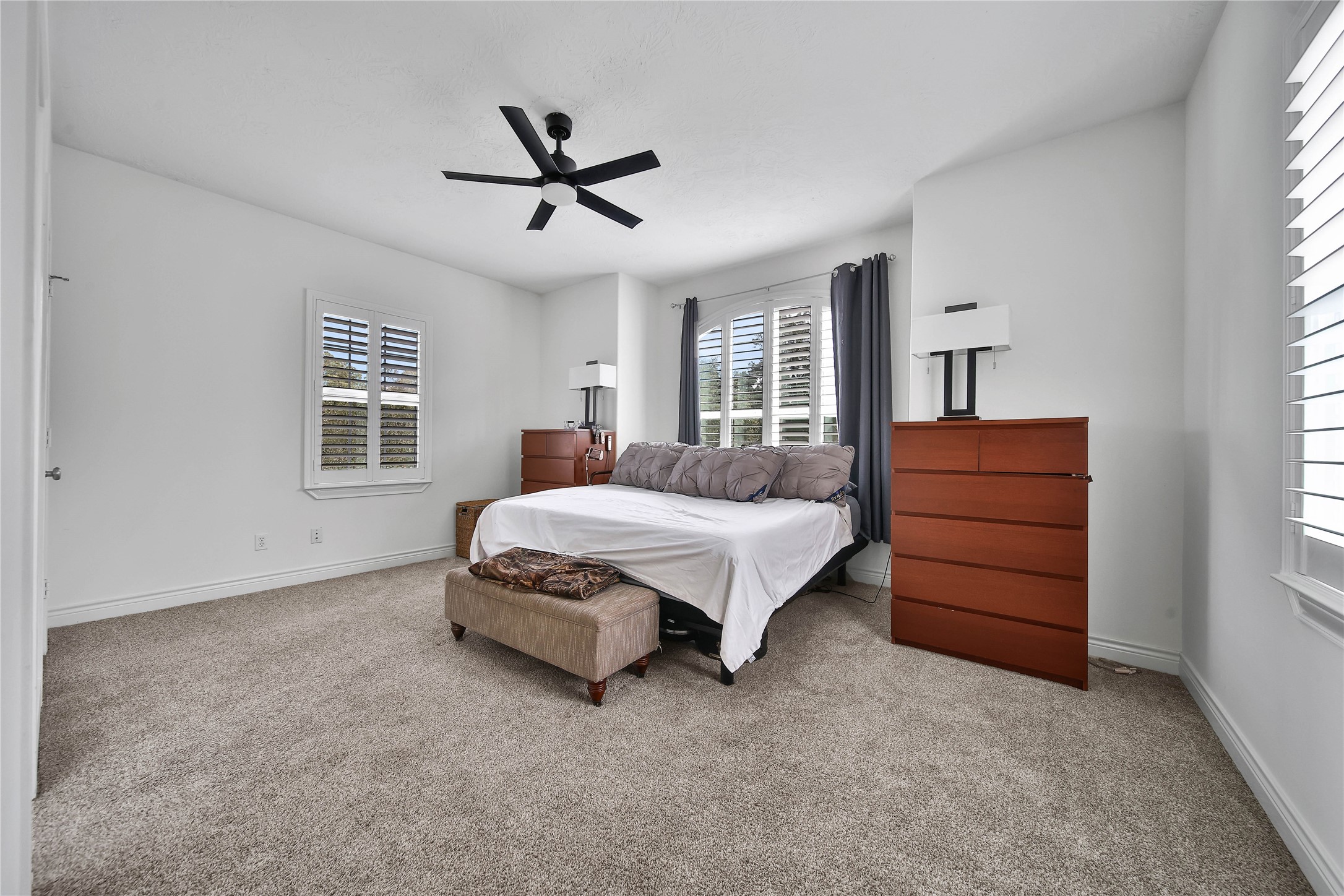404 Trade Winds Court, Montgomery, TX 77316