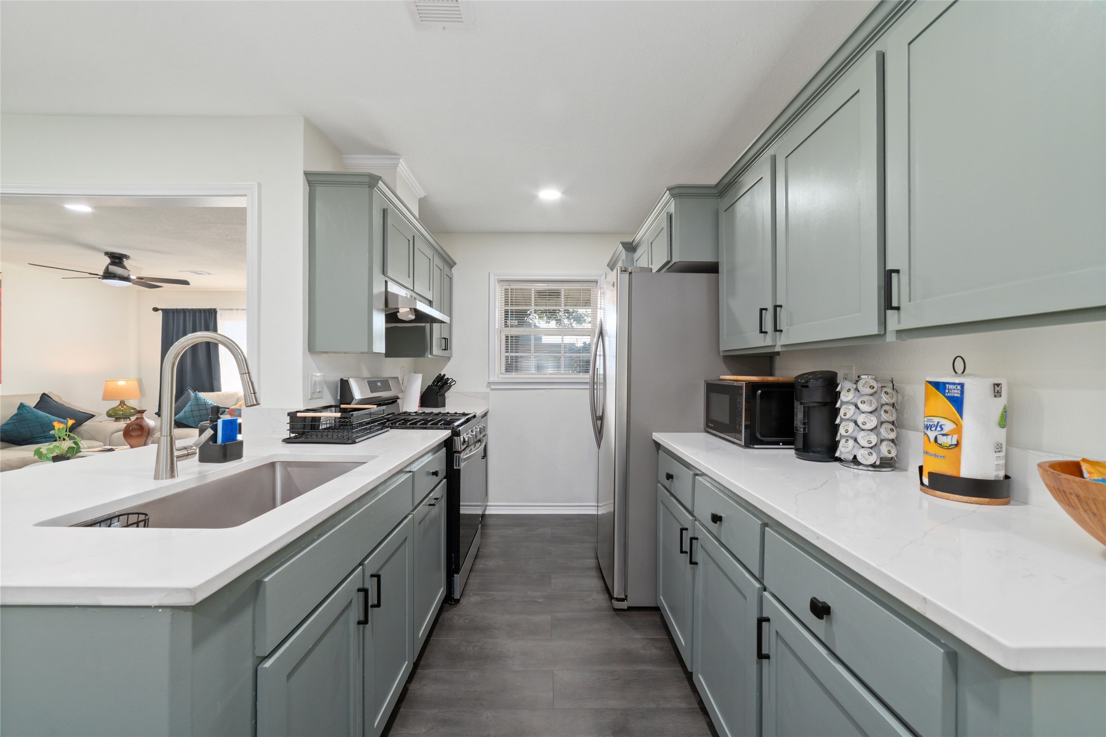 1302 56th Street, Galveston, TX 77551