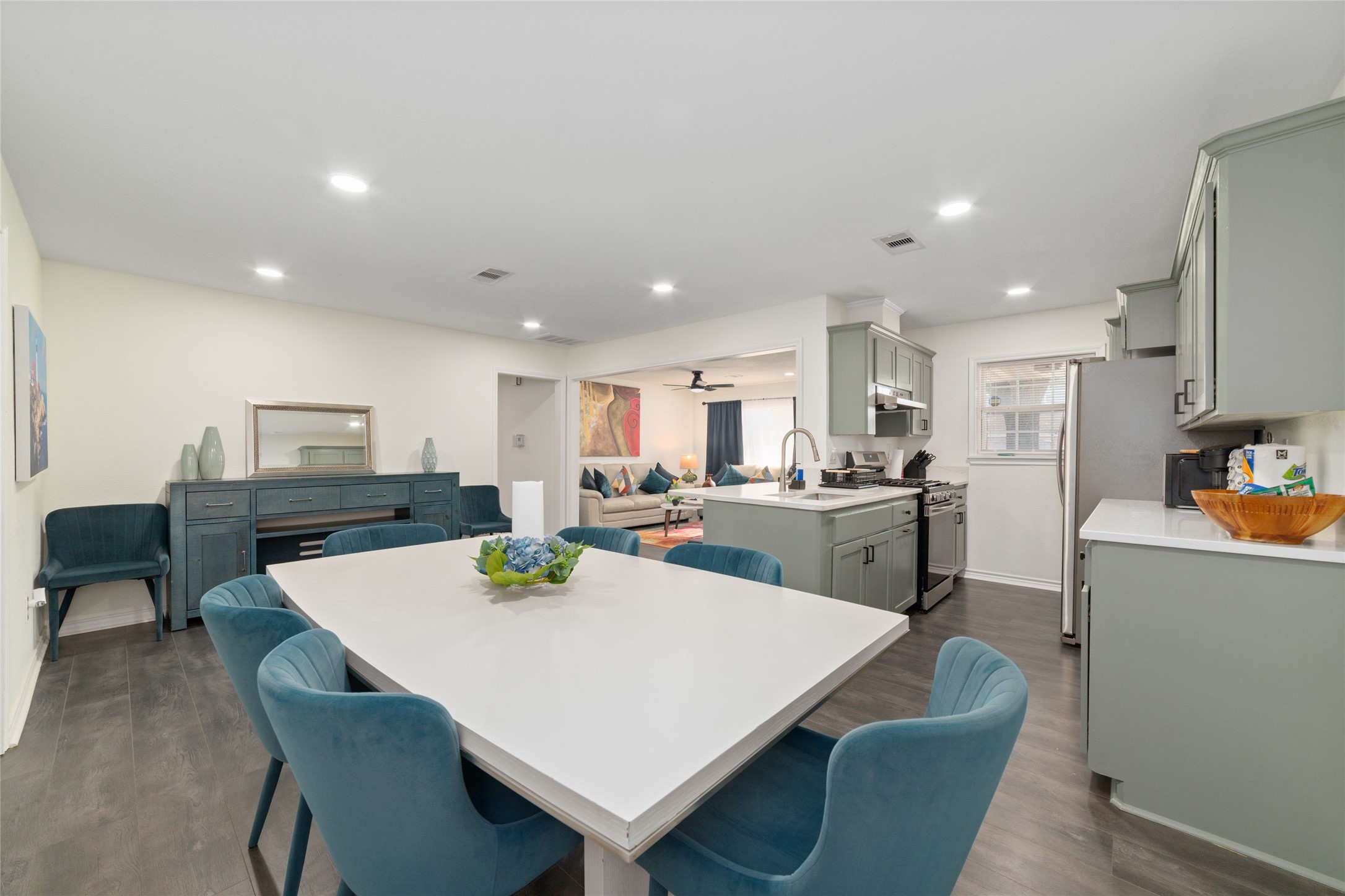1302 56th Street, Galveston, TX 77551