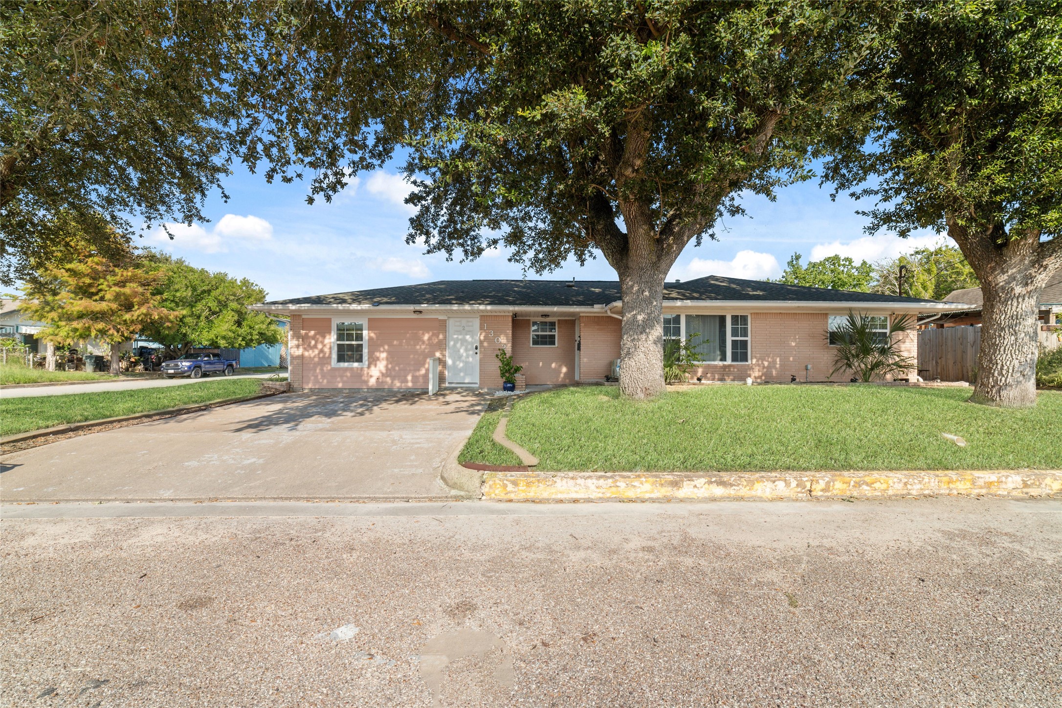 1302 56th Street, Galveston, TX 77551