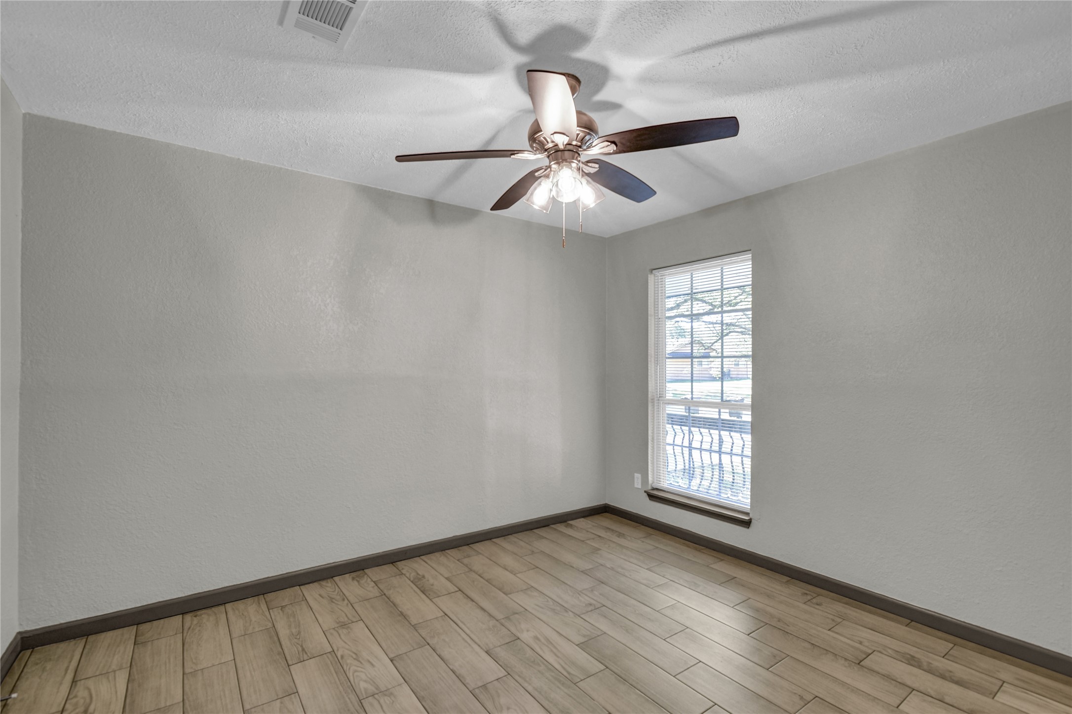 Guest Room 2