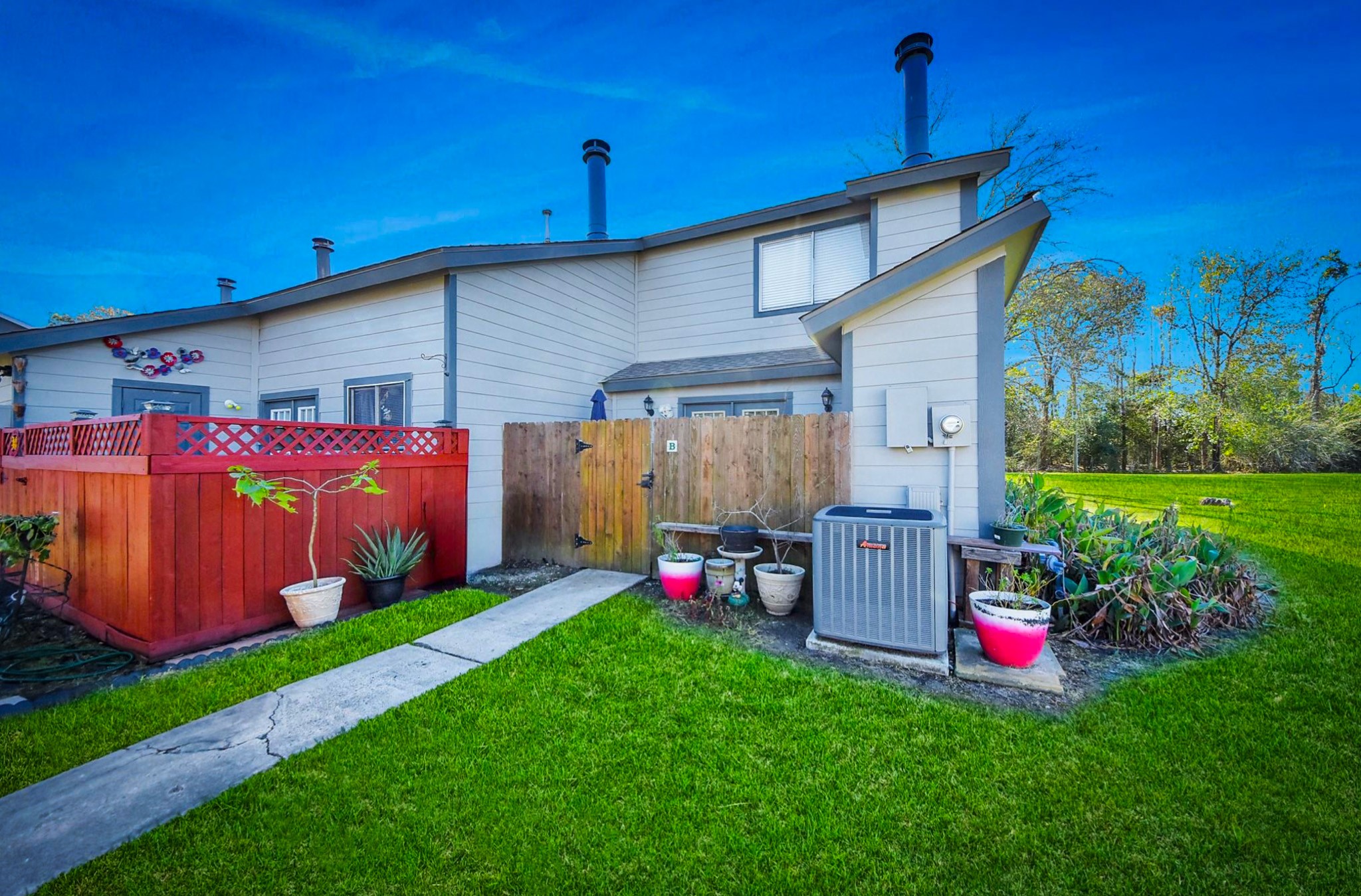1989 Country Village Boulevard, #B, Humble, TX 77338